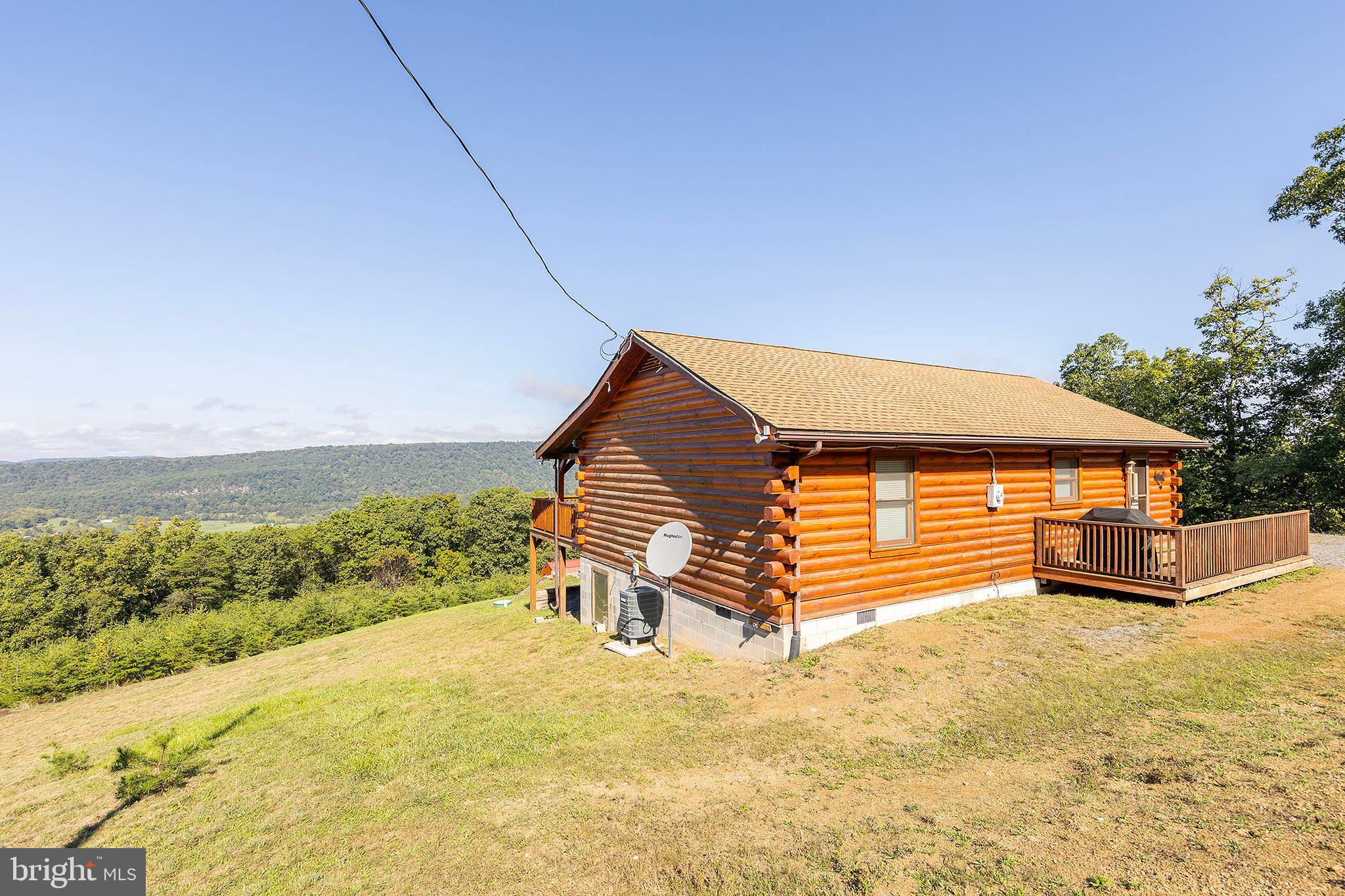 SHADOW KNOLLS - Residential