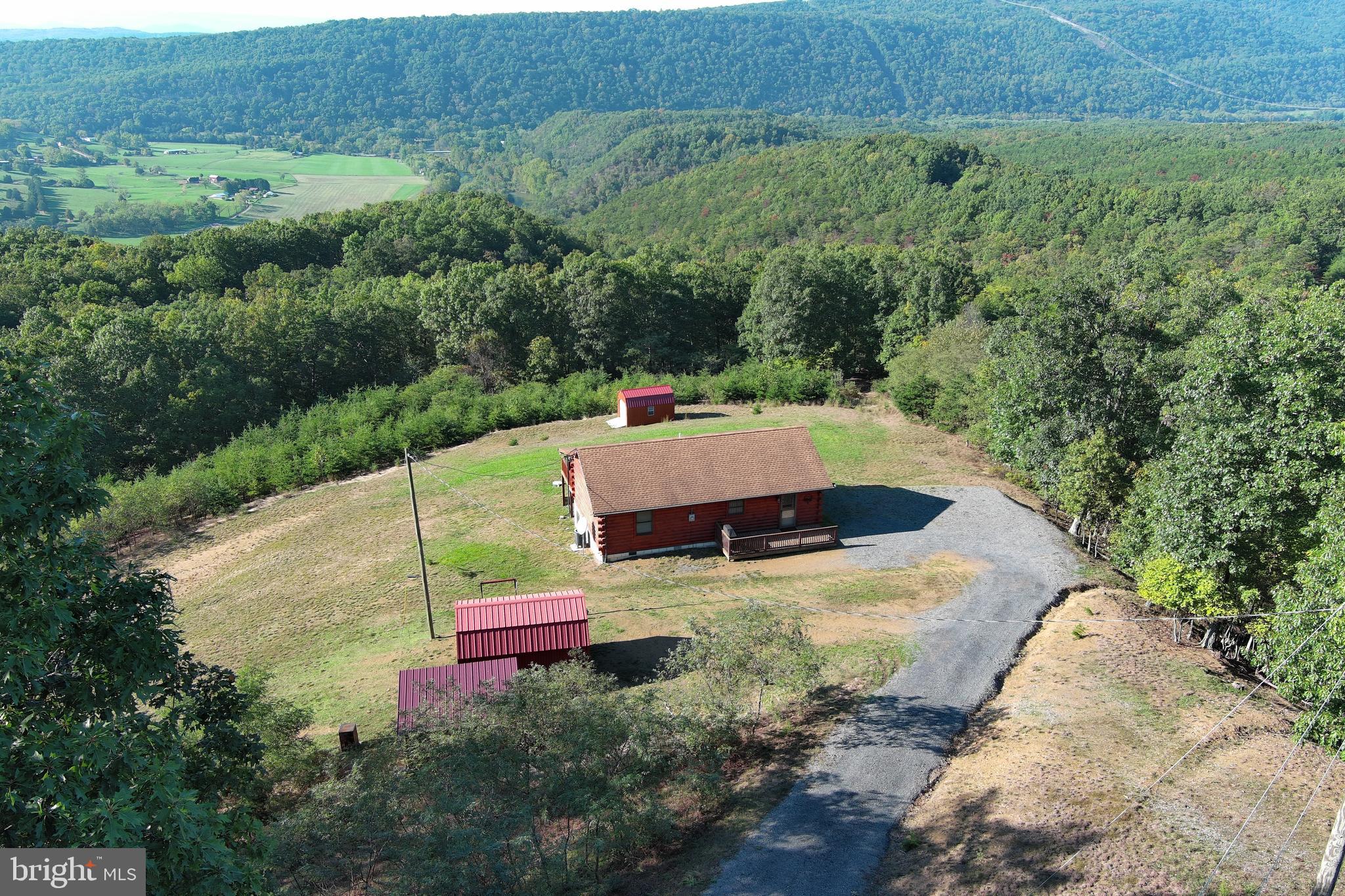 SHADOW KNOLLS - Residential