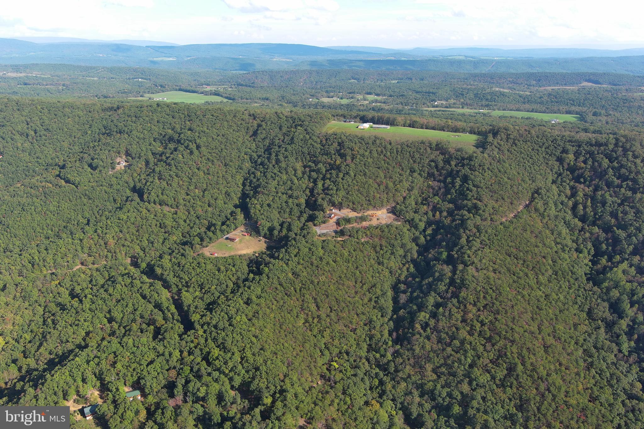 SHADOW KNOLLS - Residential