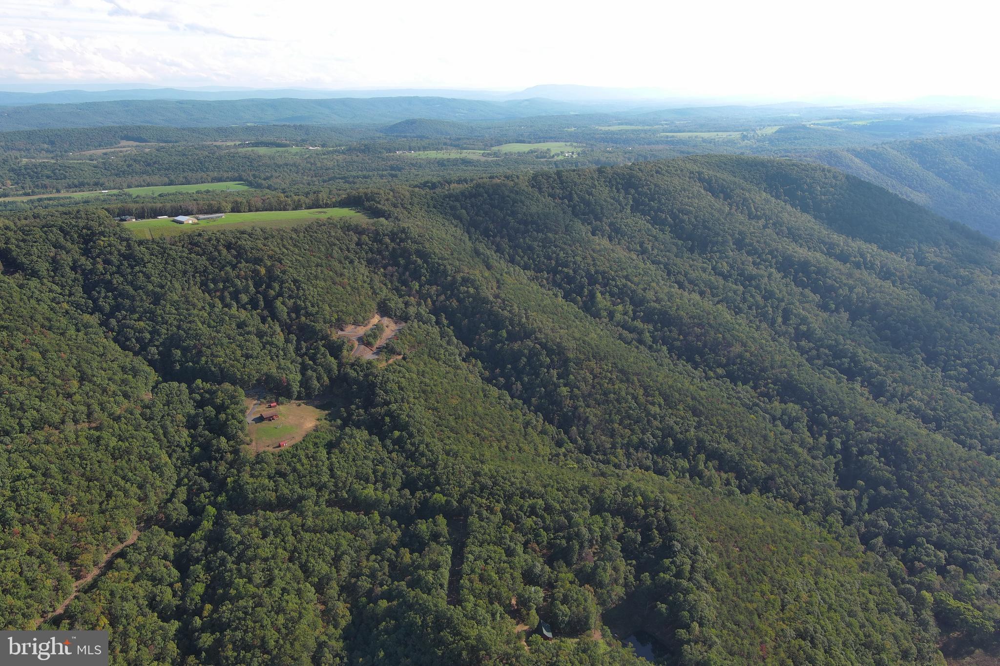 SHADOW KNOLLS - Residential