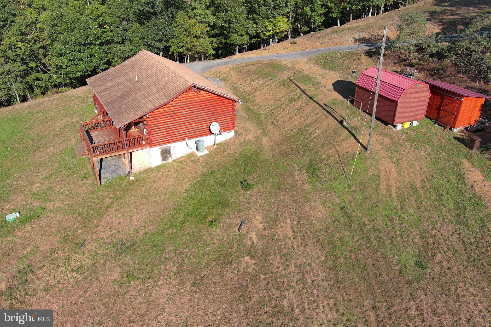 SHADOW KNOLLS - Residential