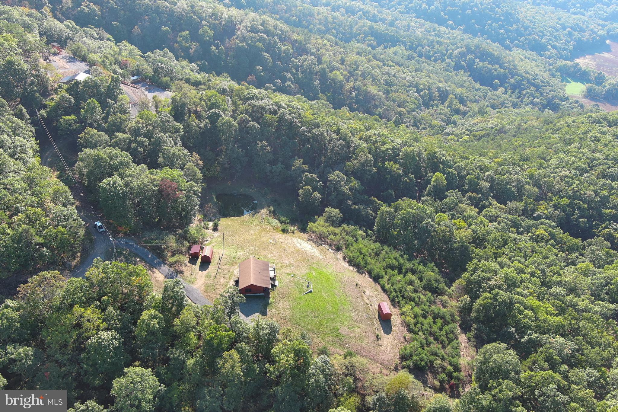 SHADOW KNOLLS - Residential