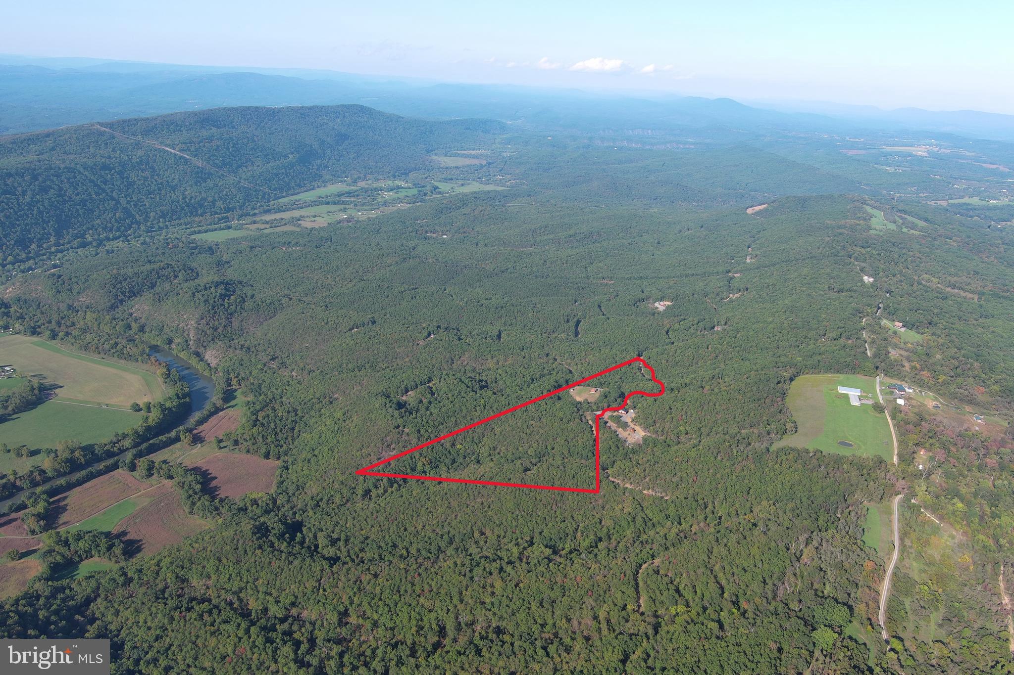 SHADOW KNOLLS - Residential