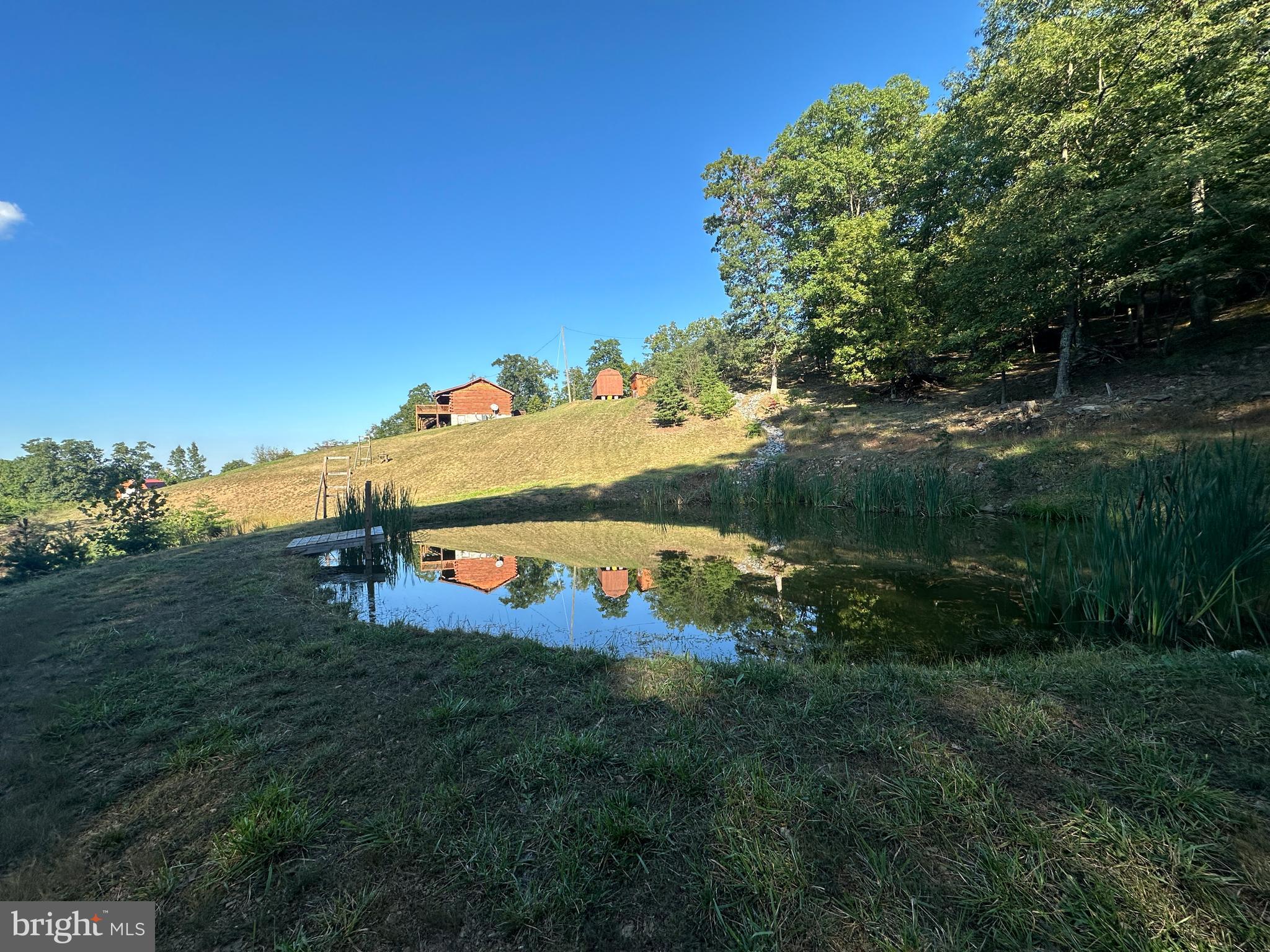 SHADOW KNOLLS - Residential