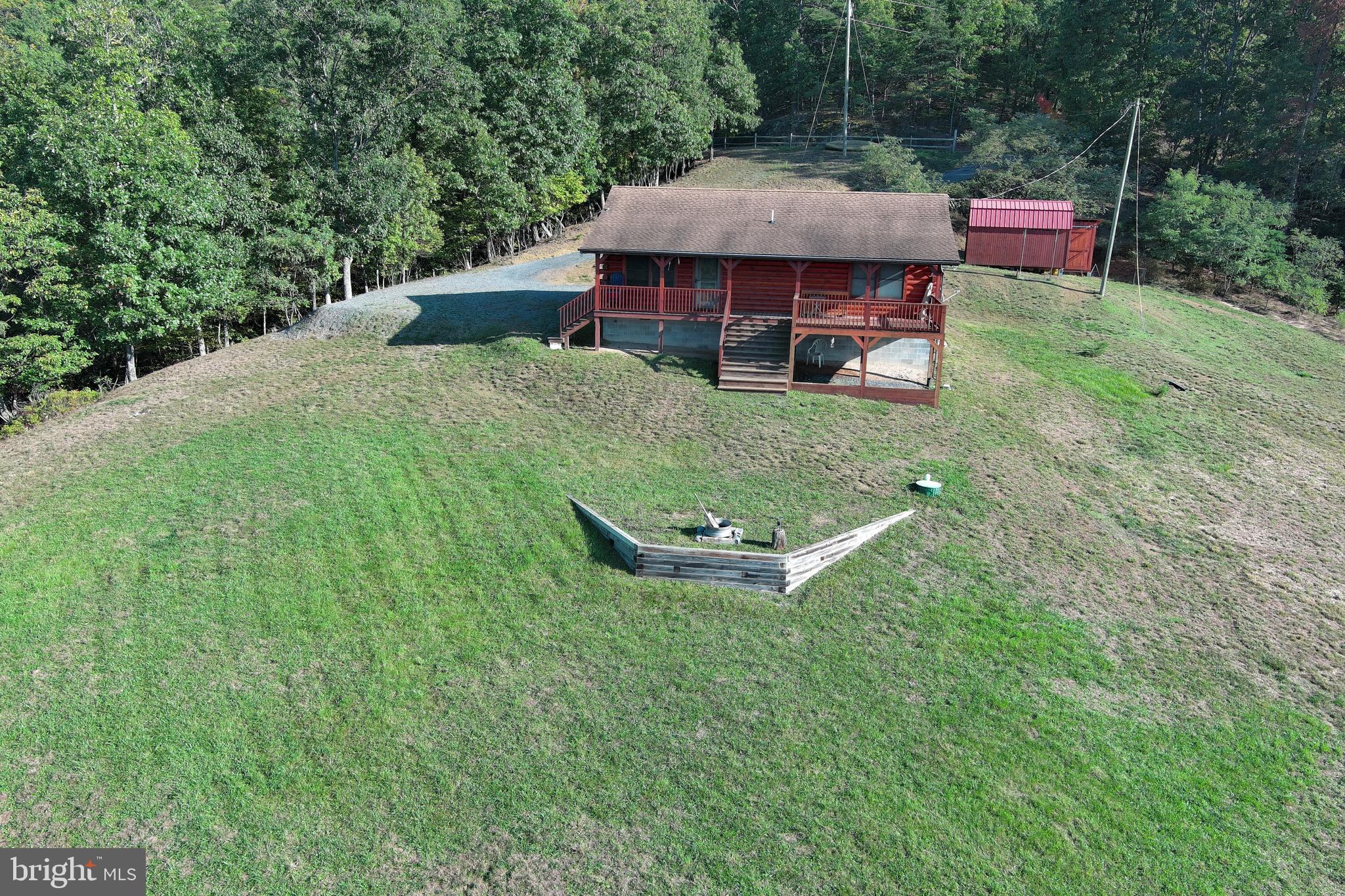 SHADOW KNOLLS - Residential