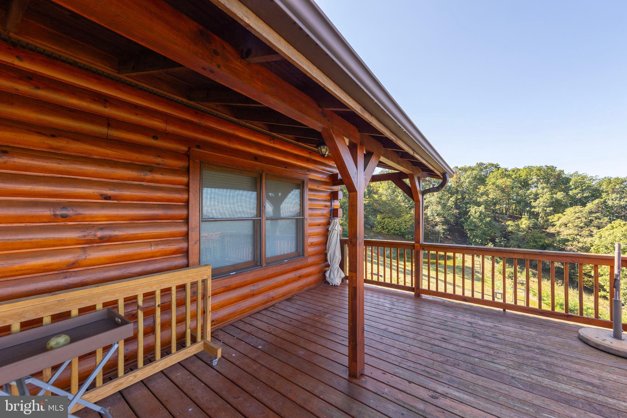 SHADOW KNOLLS - Residential