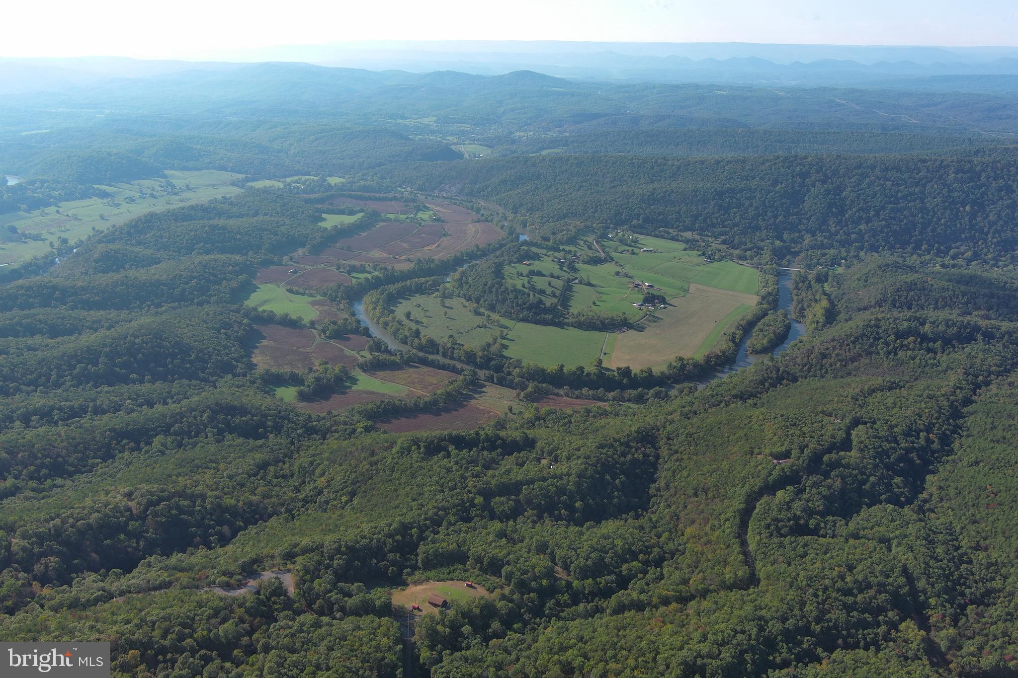 SHADOW KNOLLS - Residential