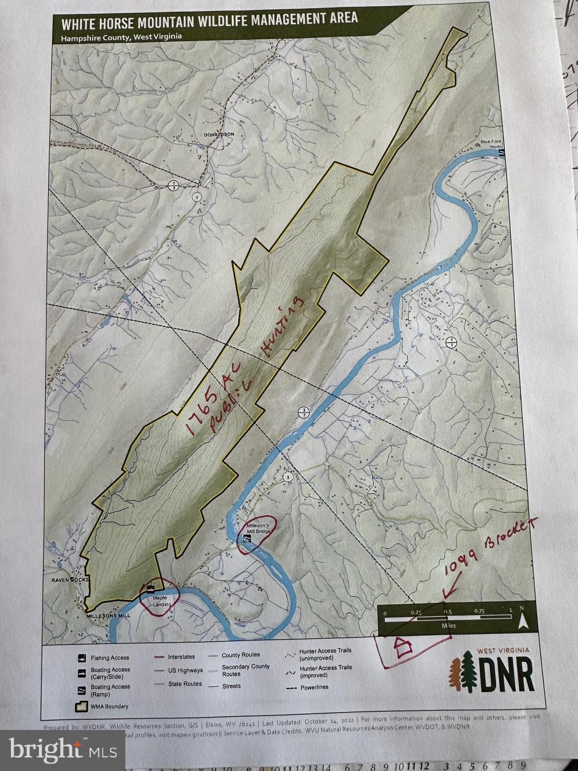 SHADOW KNOLLS - Residential
