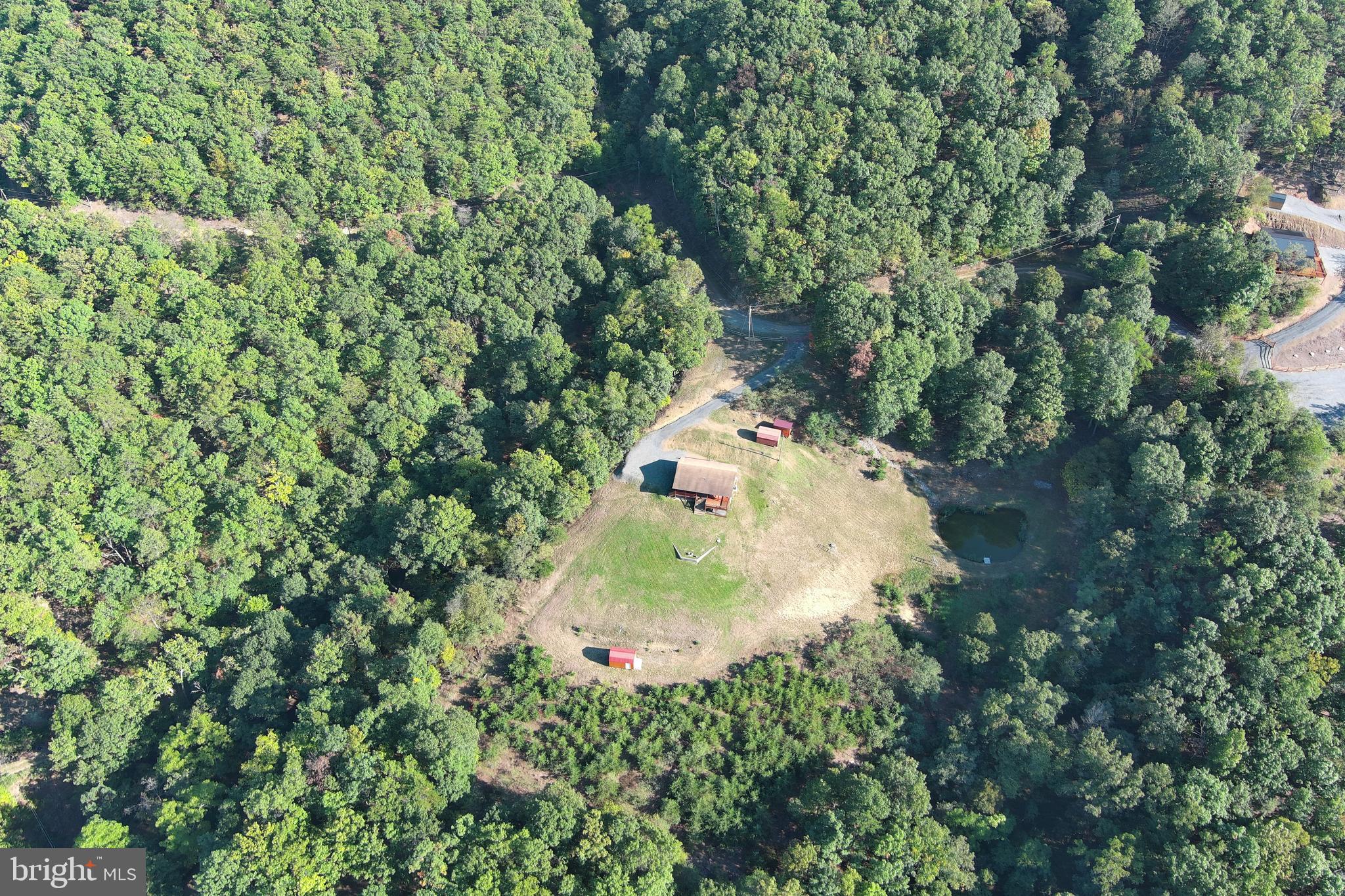 SHADOW KNOLLS - Residential