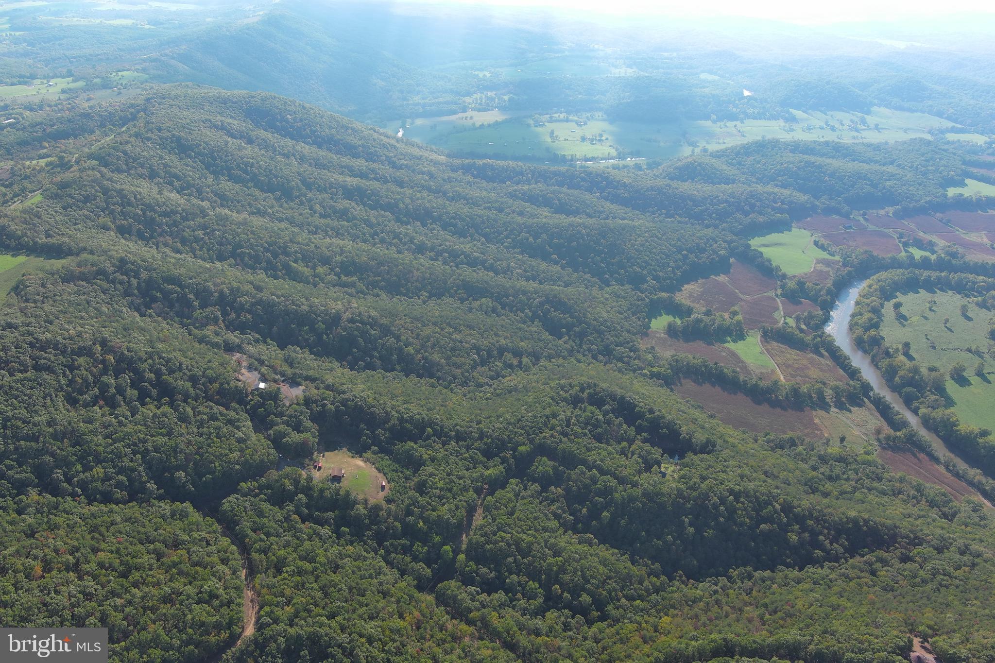 SHADOW KNOLLS - Residential