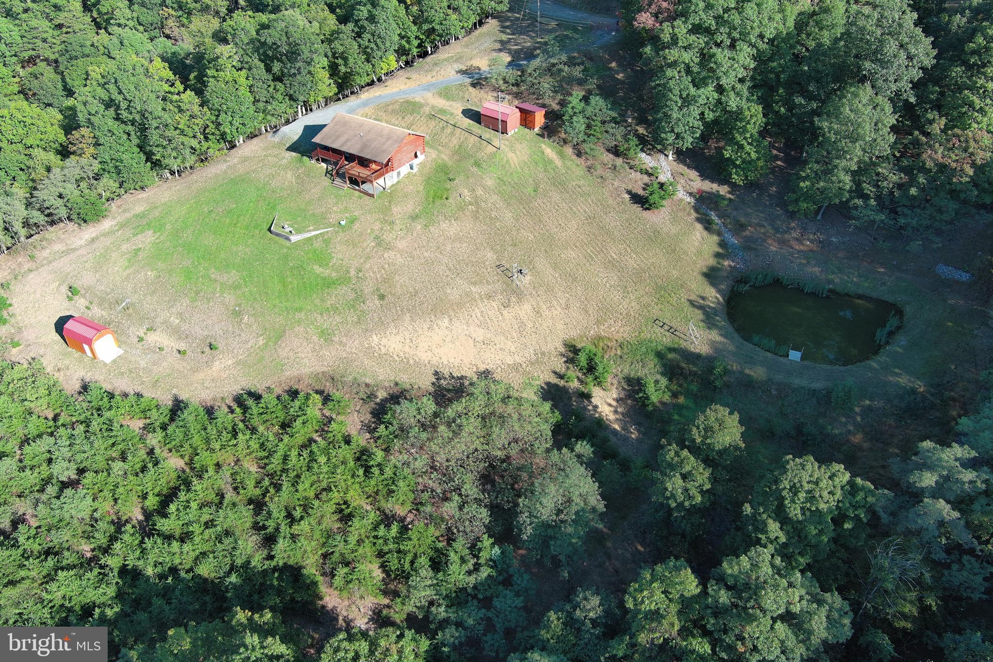 SHADOW KNOLLS - Residential