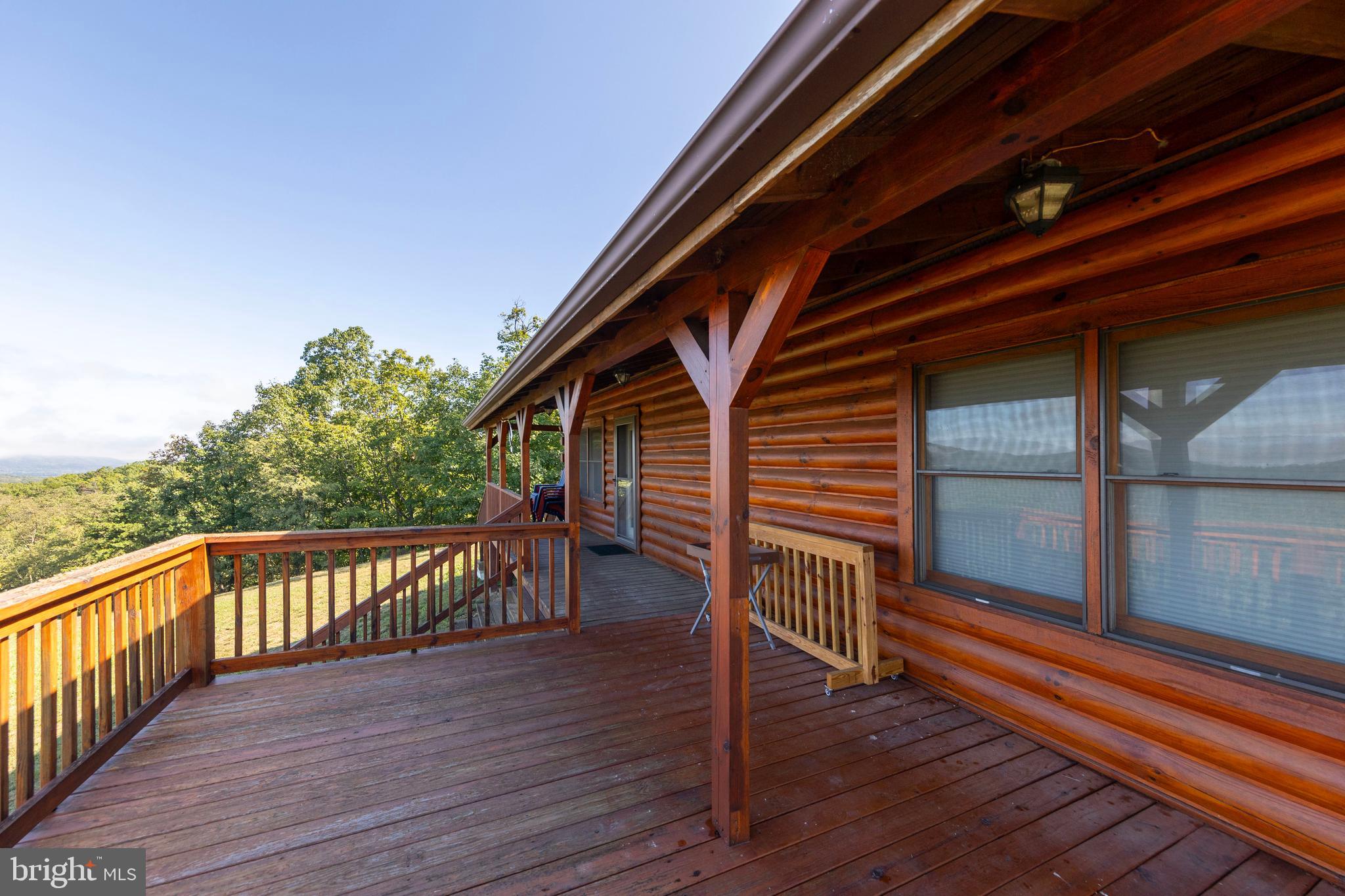 SHADOW KNOLLS - Residential