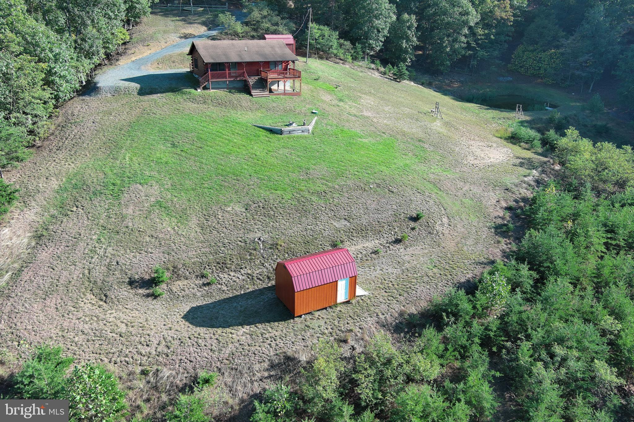 SHADOW KNOLLS - Residential