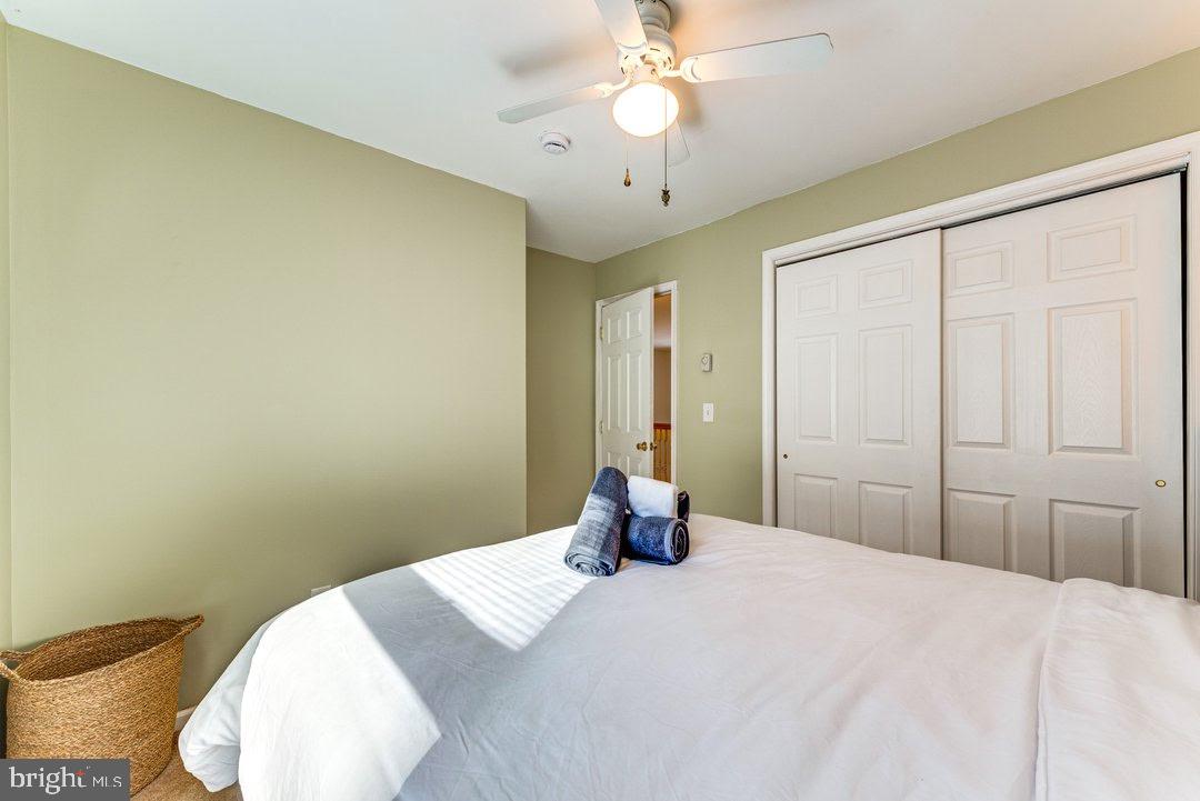 TALL OAKS - Residential