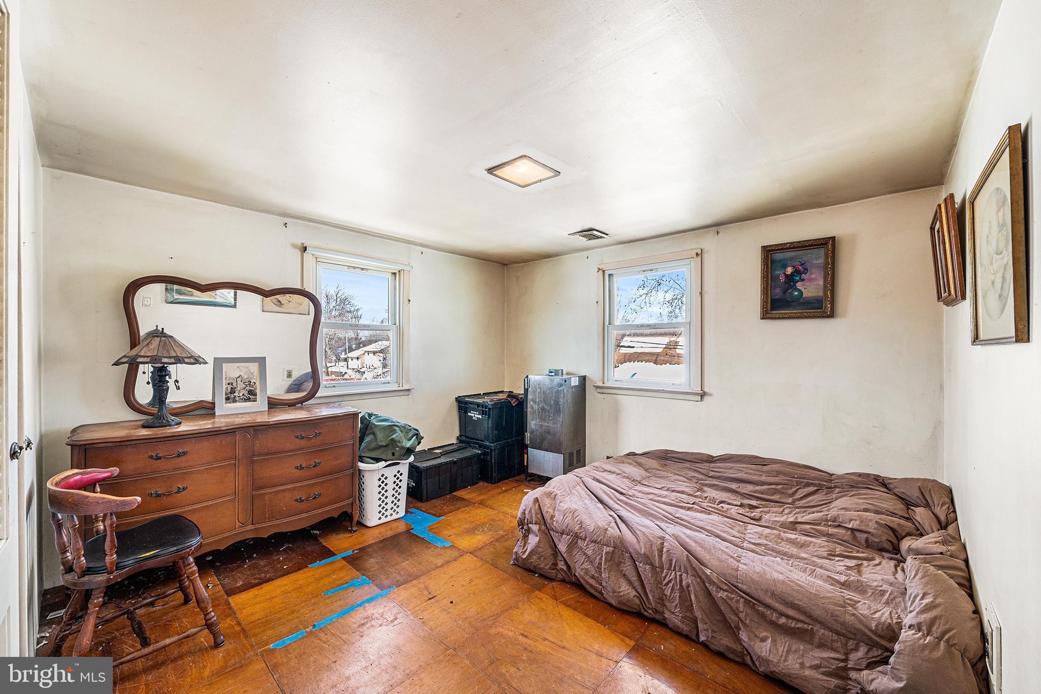 CROYDON ACRES - Residential