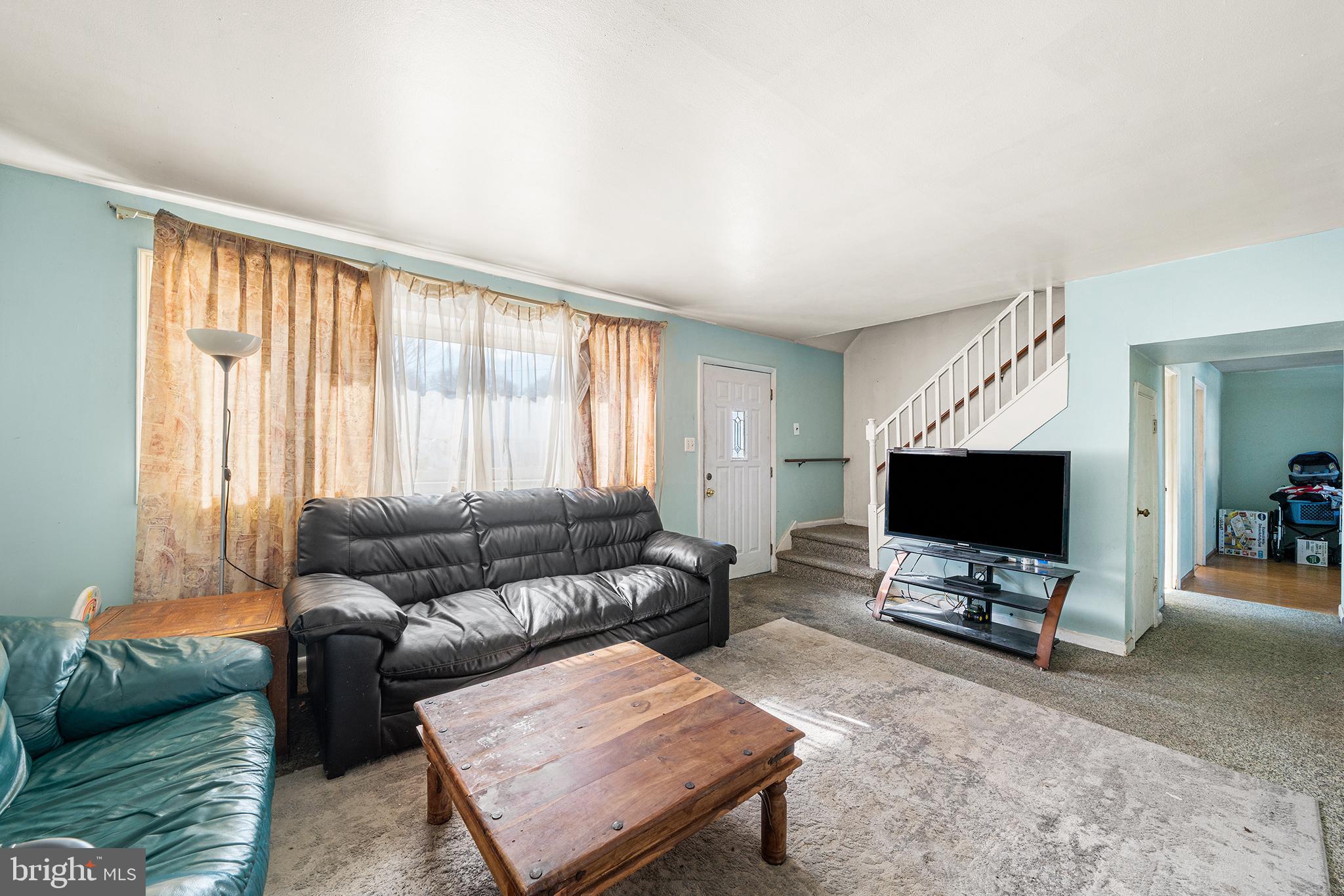 CROYDON ACRES - Residential