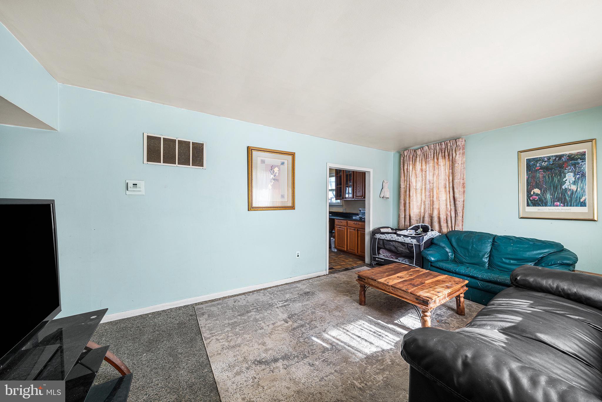 CROYDON ACRES - Residential