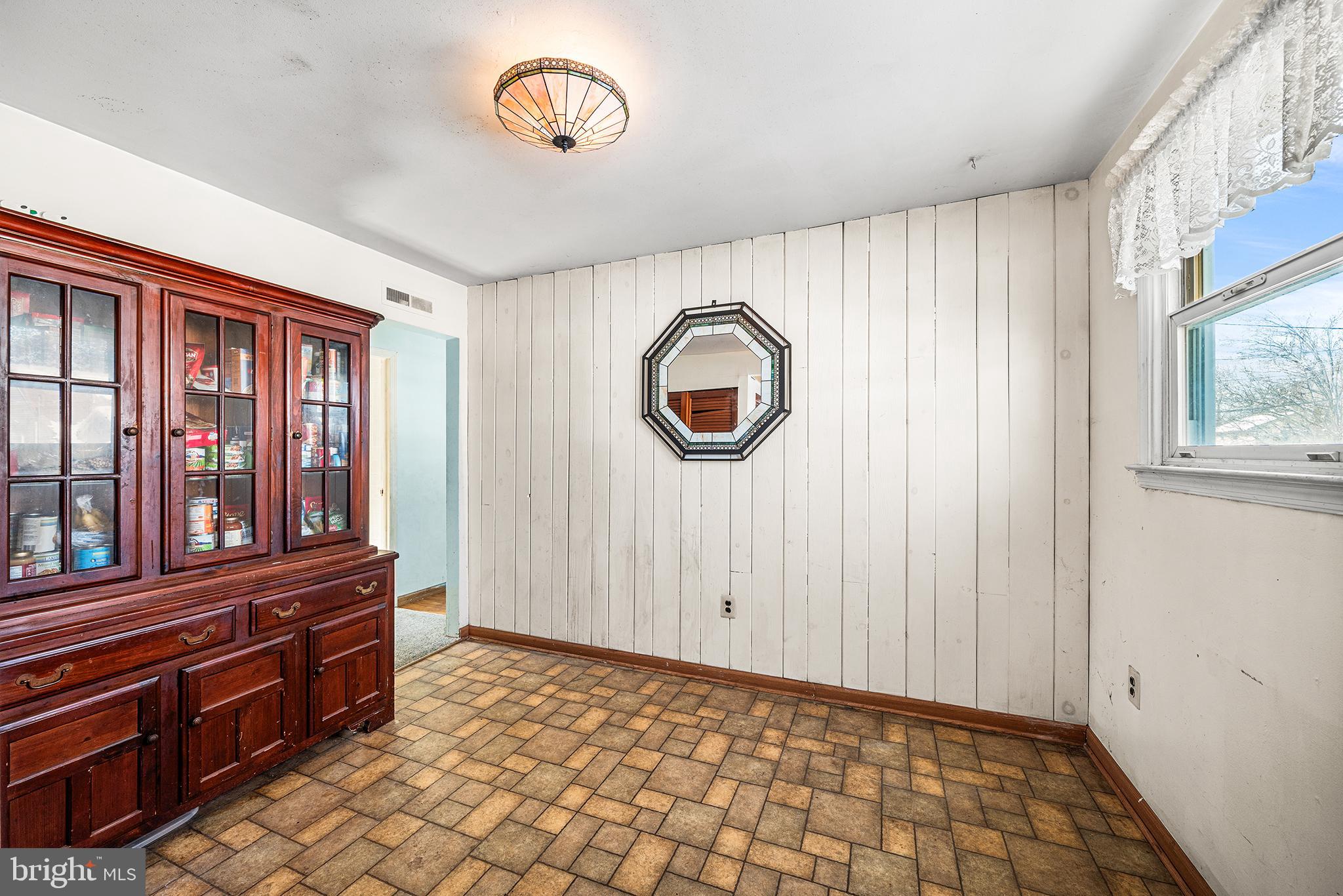 CROYDON ACRES - Residential