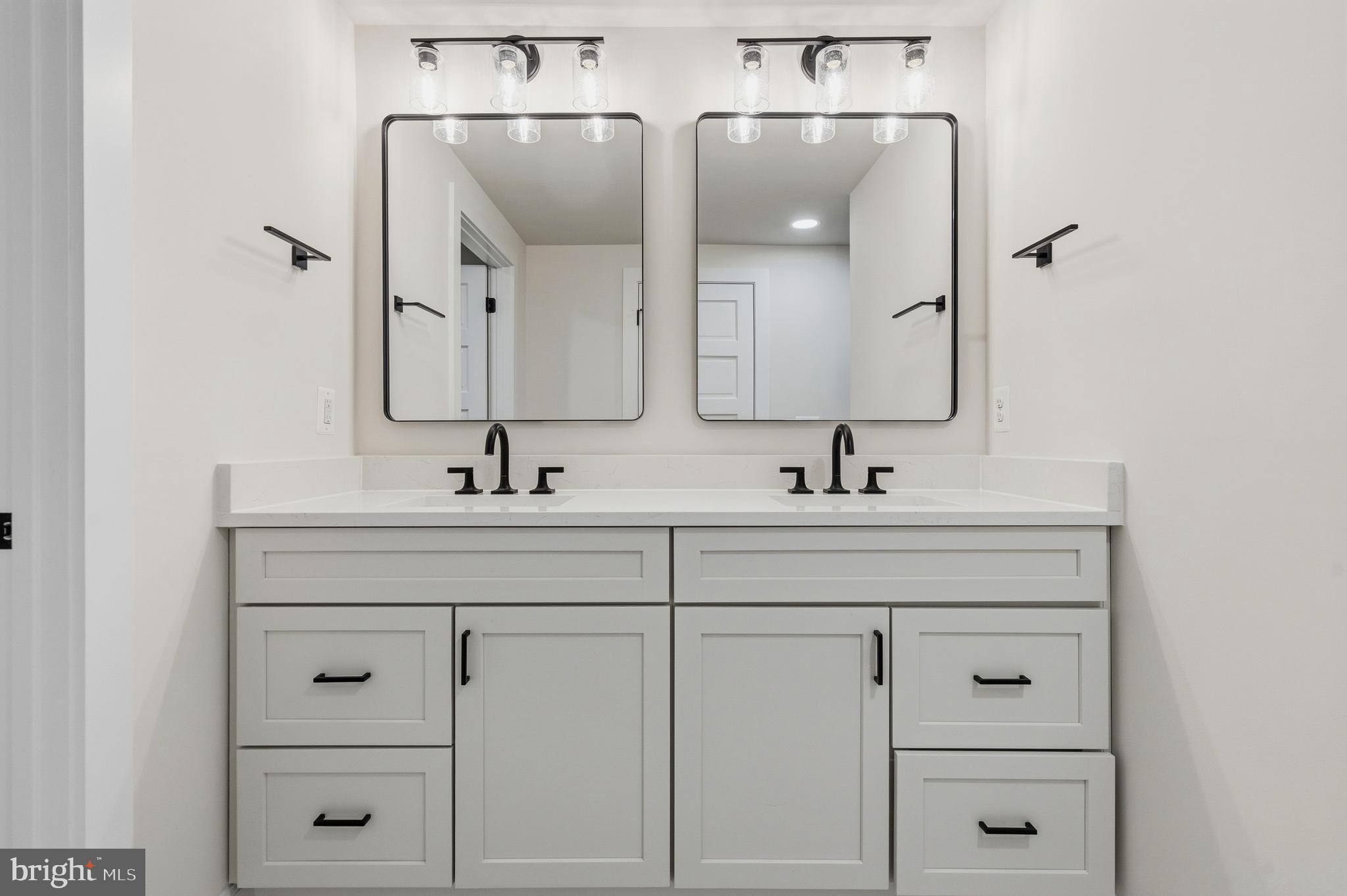 FOX LAIR - Residential