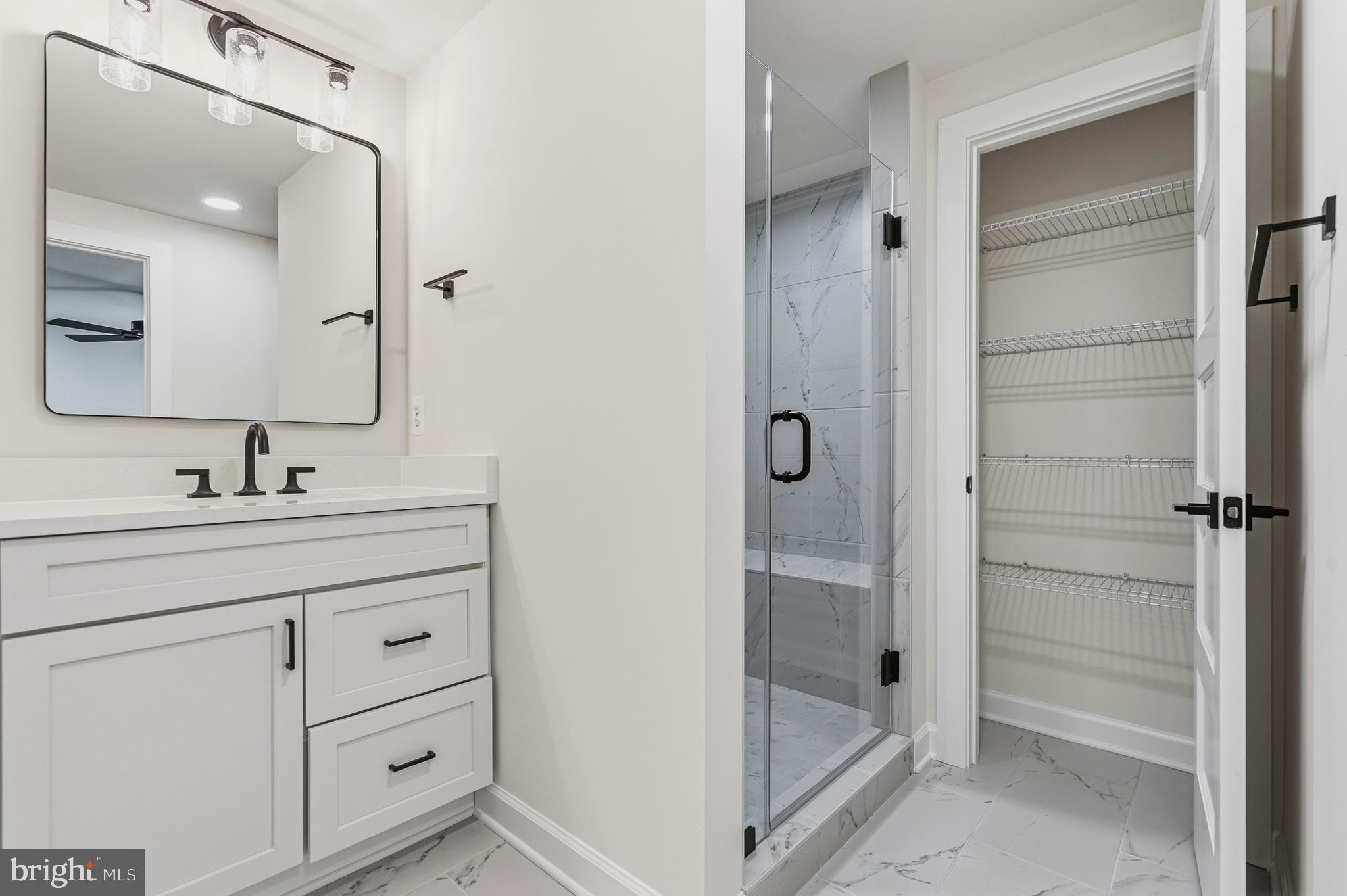 FOX LAIR - Residential