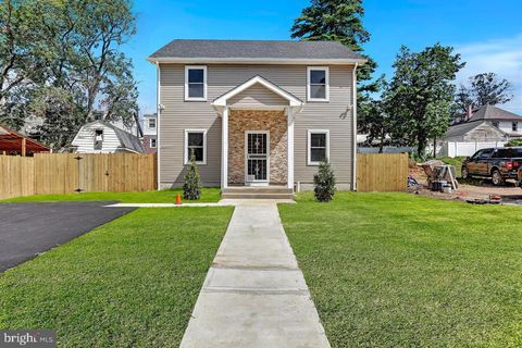 Photo of 840 - -Aft Parkside Ave, TRENTON, NJ 08618 (MLS # NJME2071160)