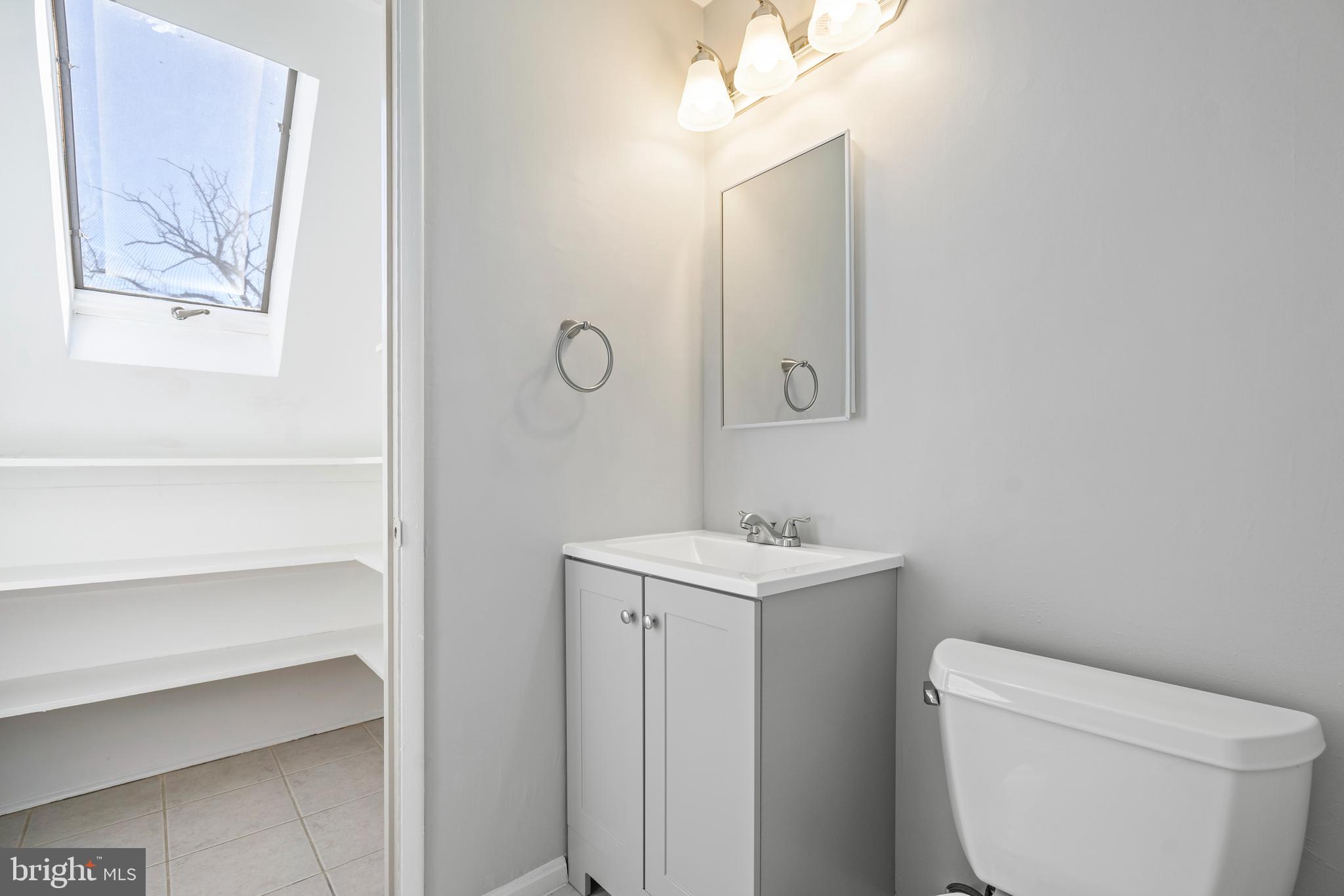 GLENMONT VILLAGE - Residential