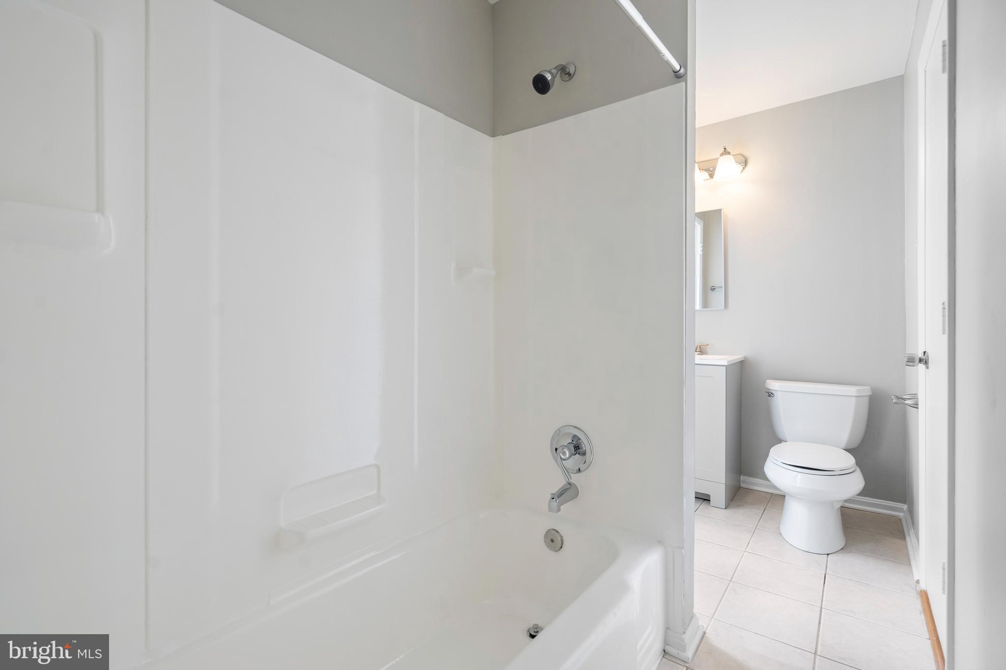 GLENMONT VILLAGE - Residential