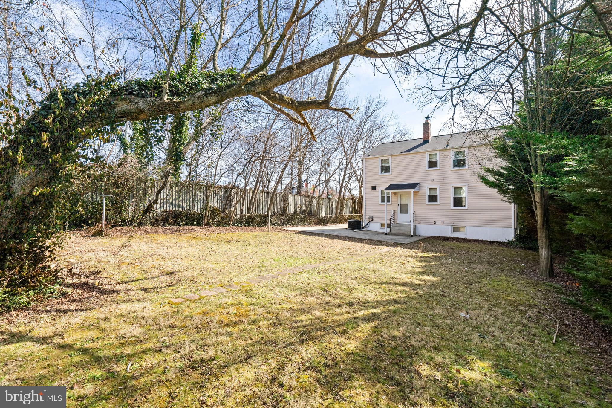 GLENMONT VILLAGE - Residential