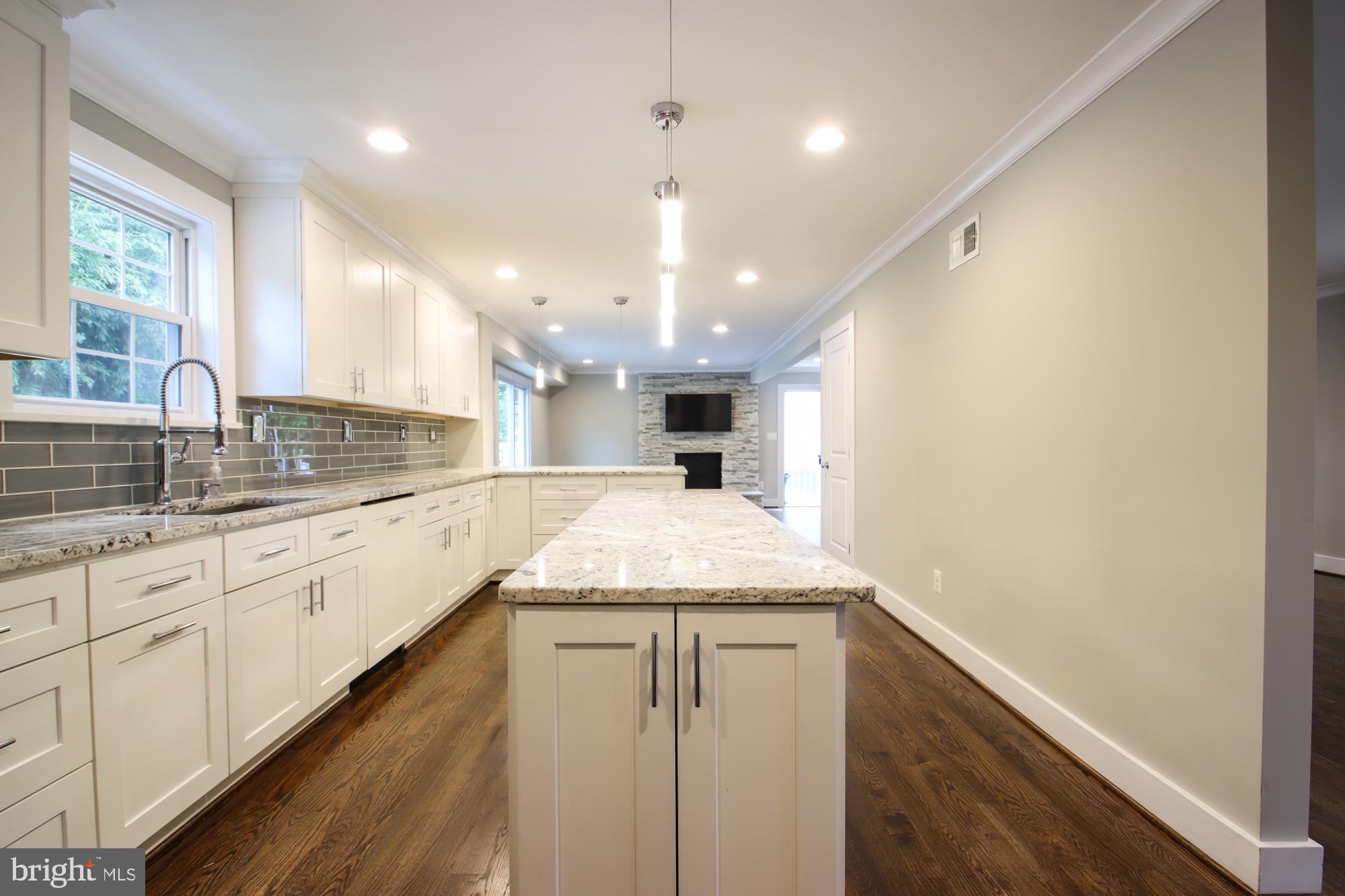 SPRINGDALE - Residential