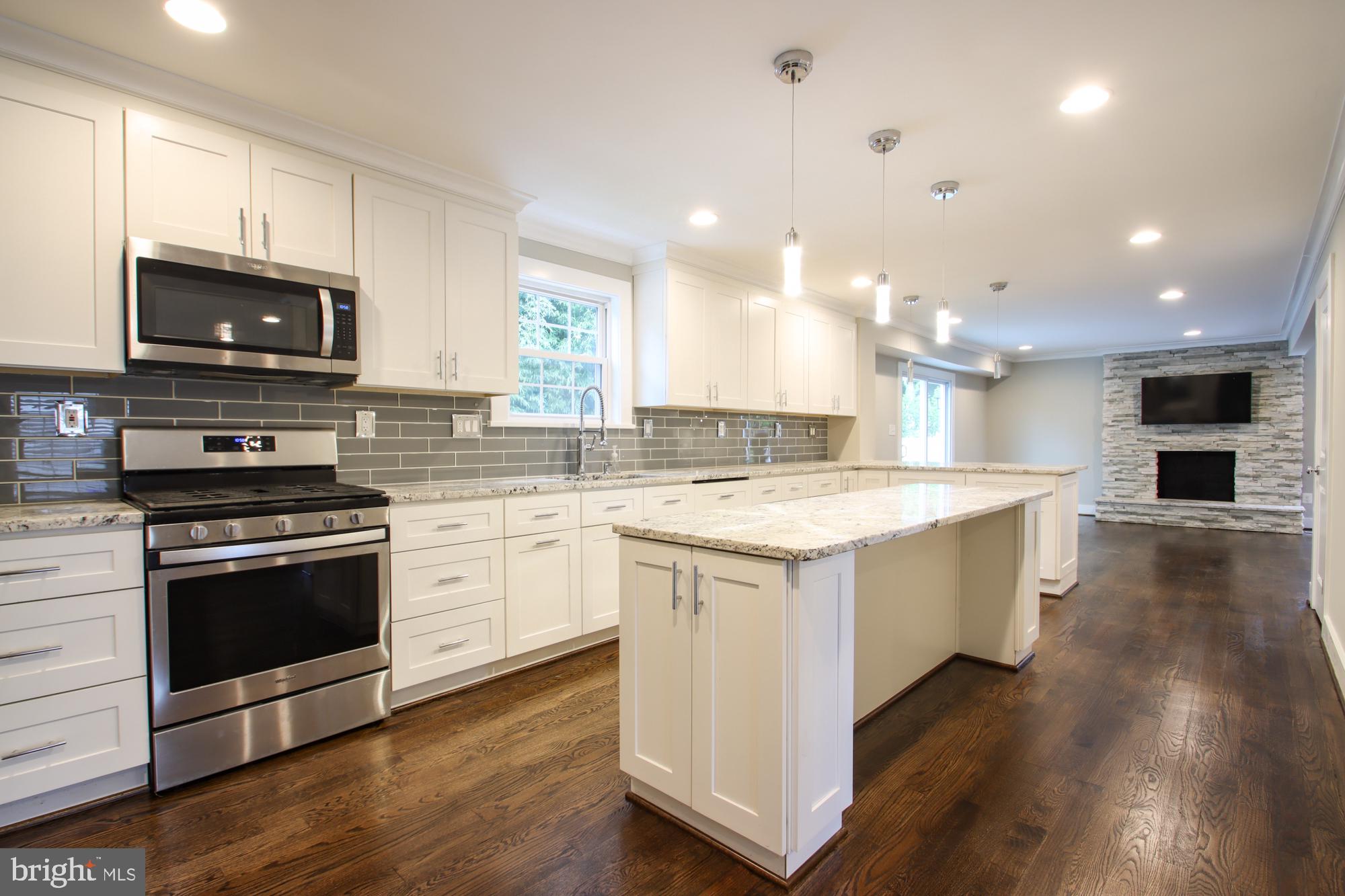 SPRINGDALE - Residential