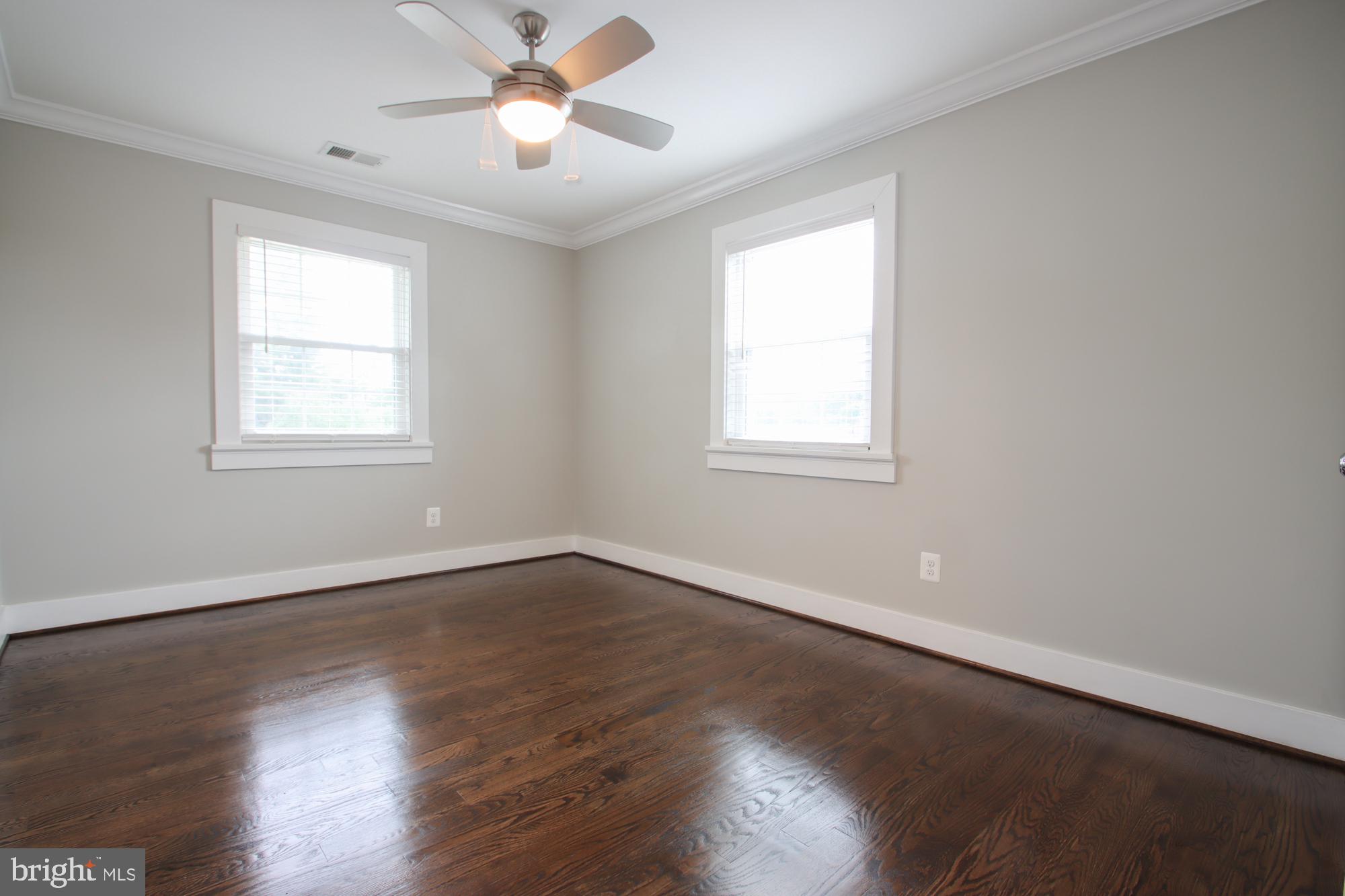 SPRINGDALE - Residential