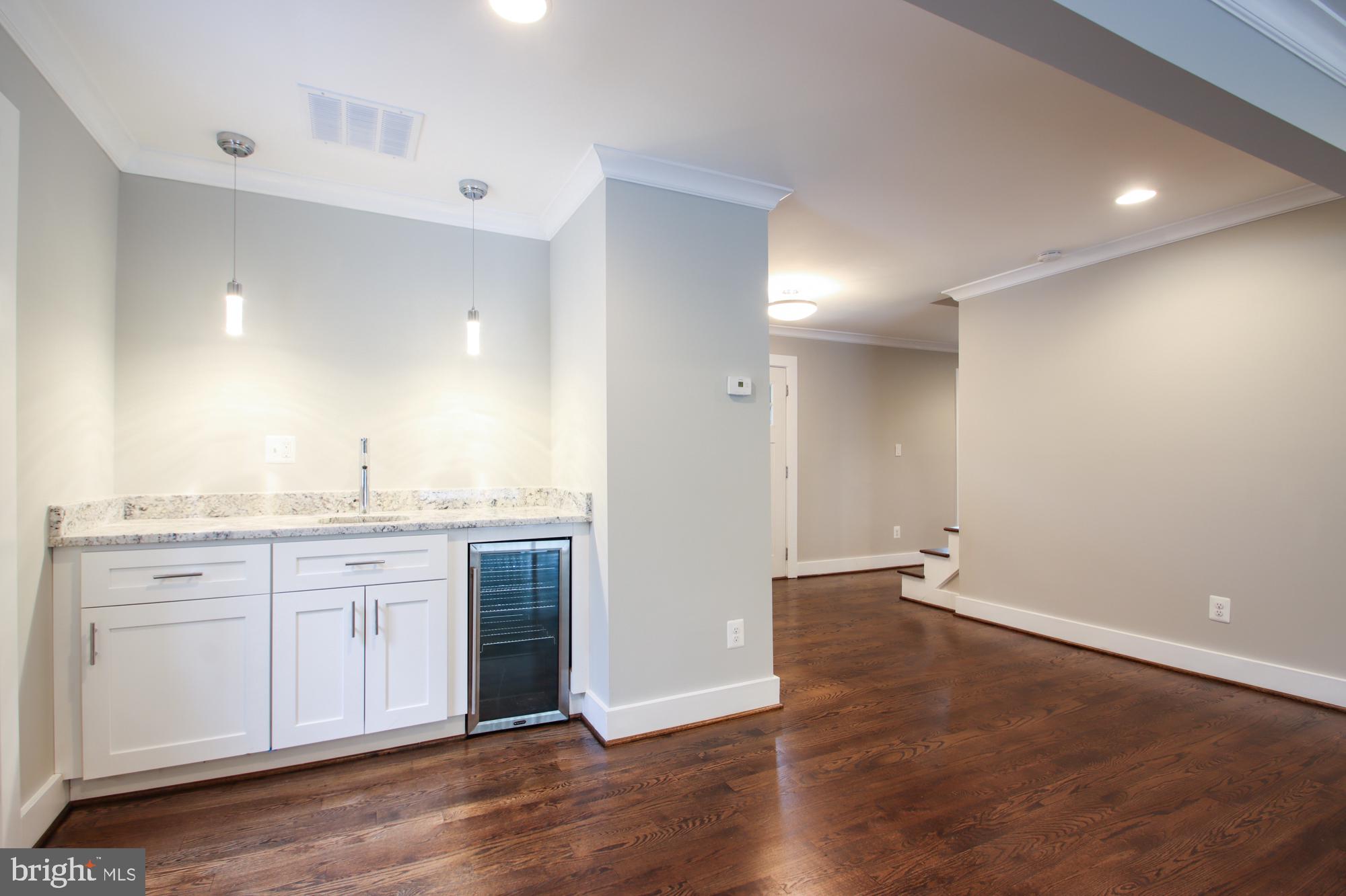 SPRINGDALE - Residential