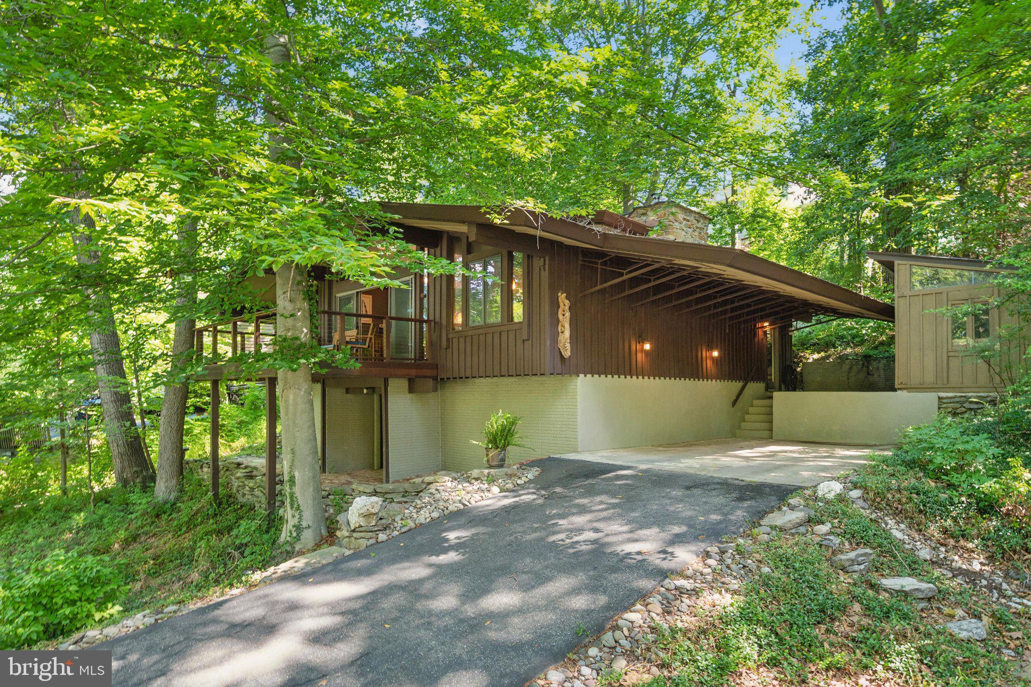 10602 OLD BARN ROAD