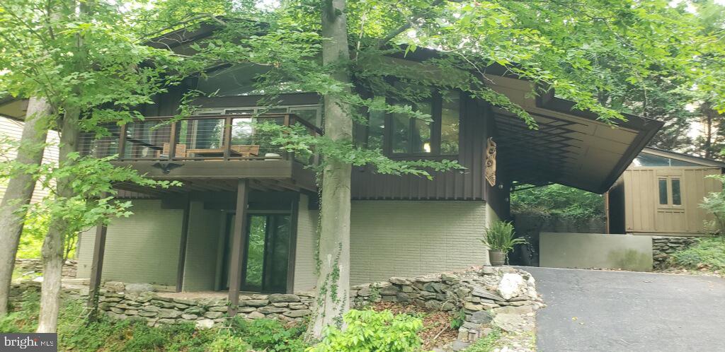 10602 OLD BARN ROAD