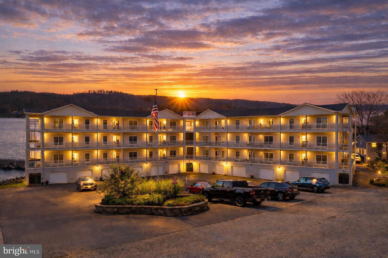 TOMES LANDING II - Residential