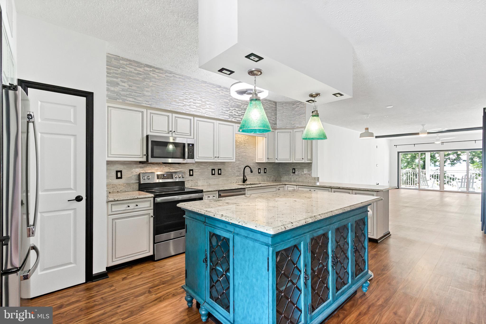 TOMES LANDING II - Residential