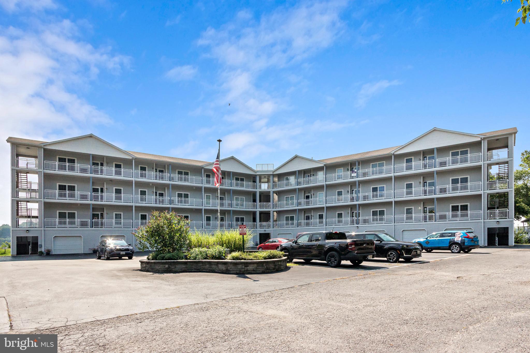 TOMES LANDING II - Residential