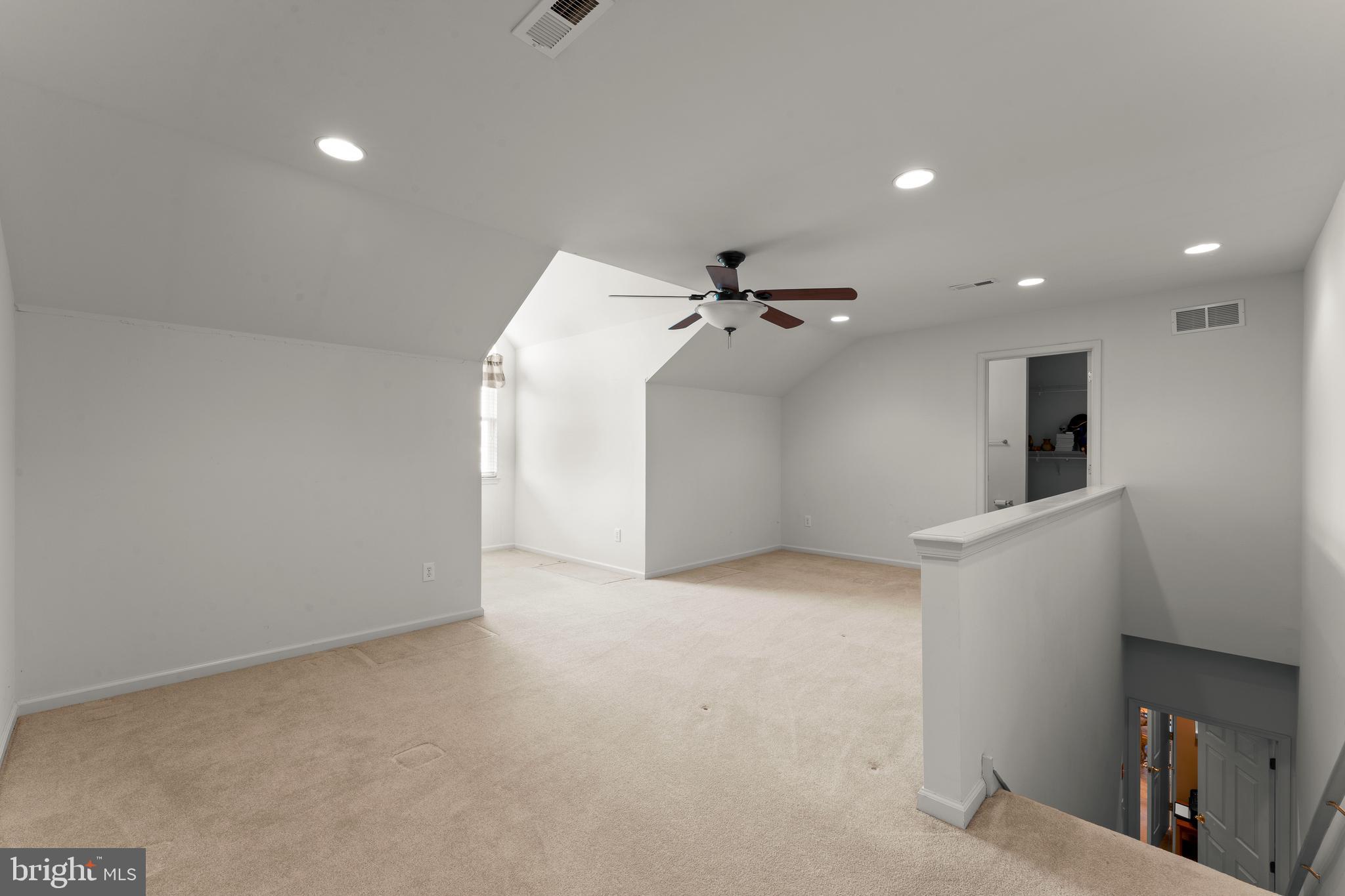 VILLAS AT SHADYBRO - Residential