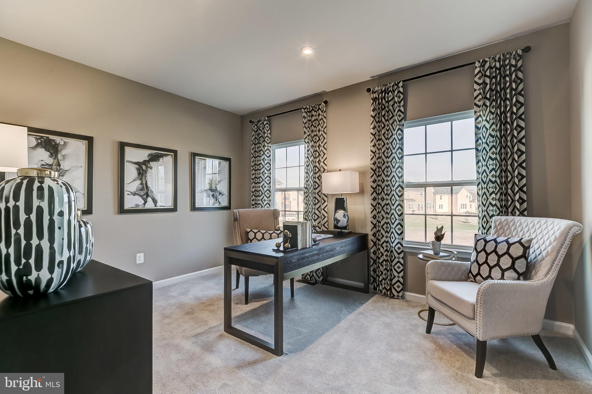 HERITAGE WOODS - Residential