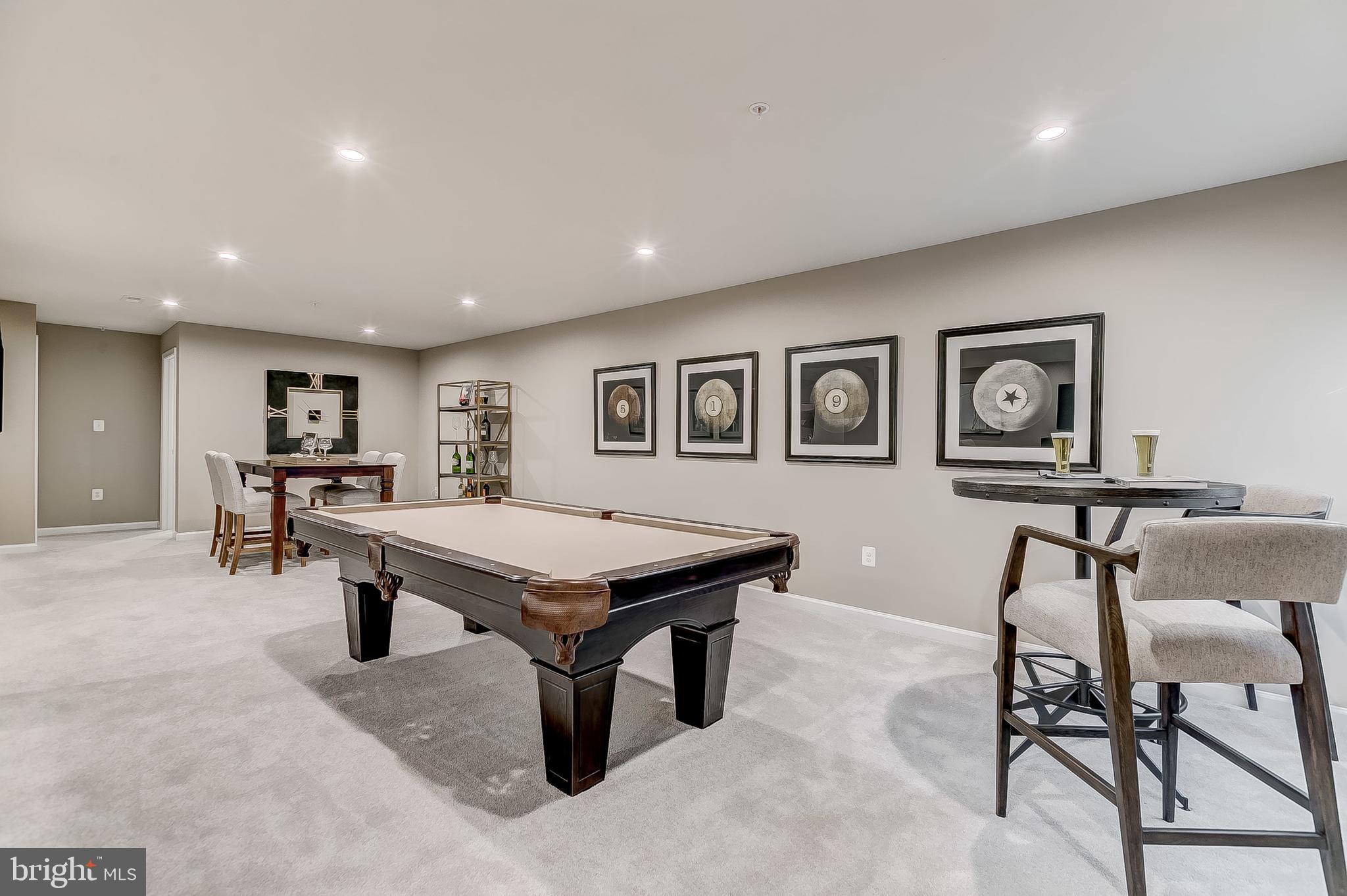 HERITAGE WOODS - Residential