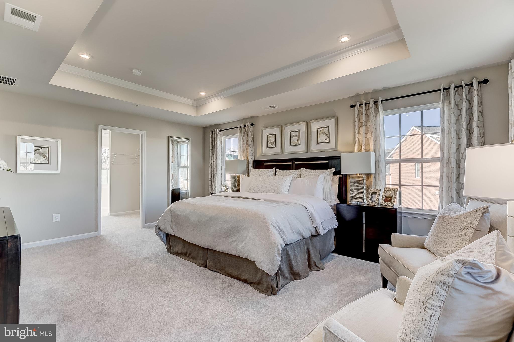 HERITAGE WOODS - Residential