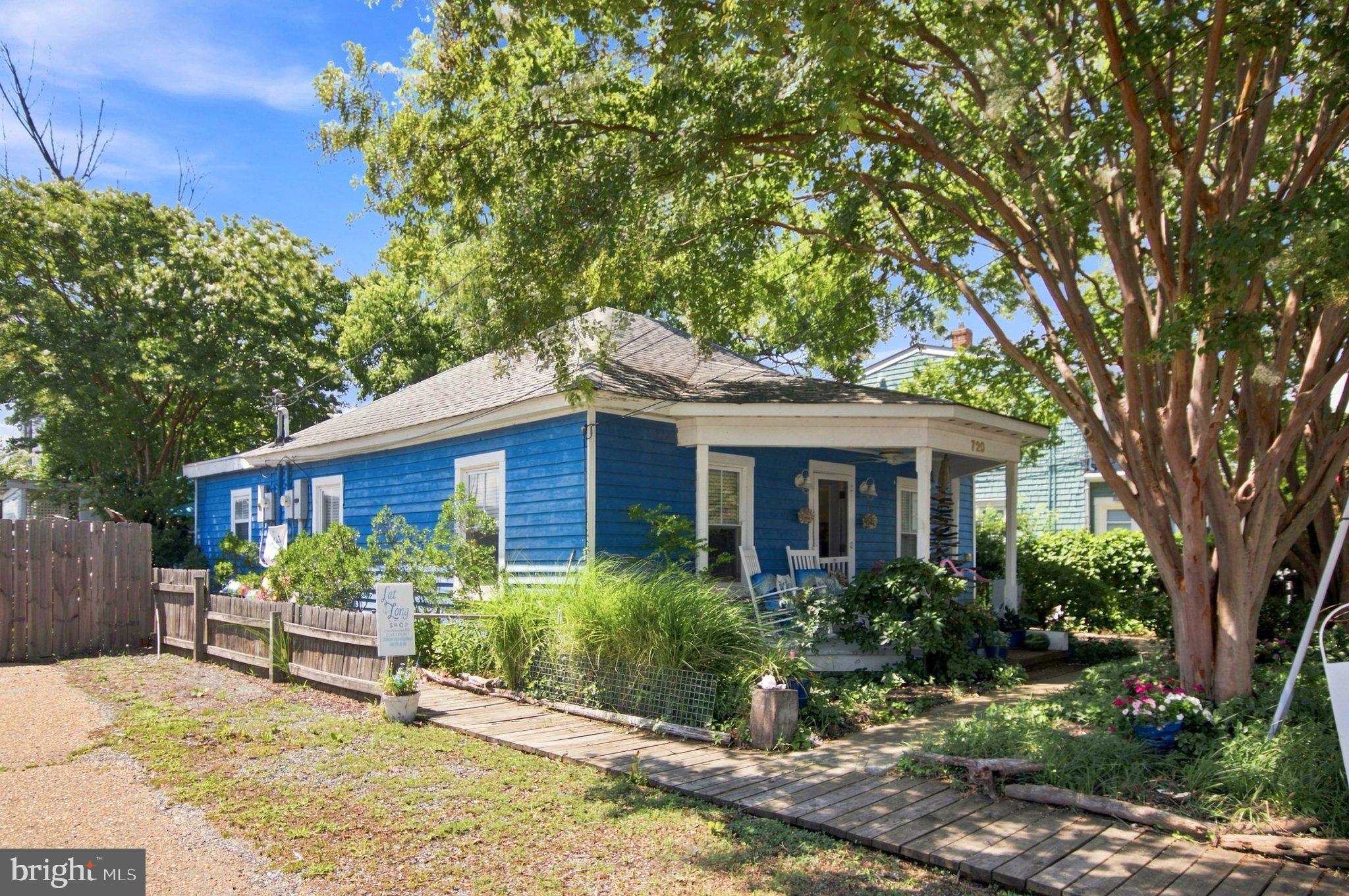 720 SECOND STREET