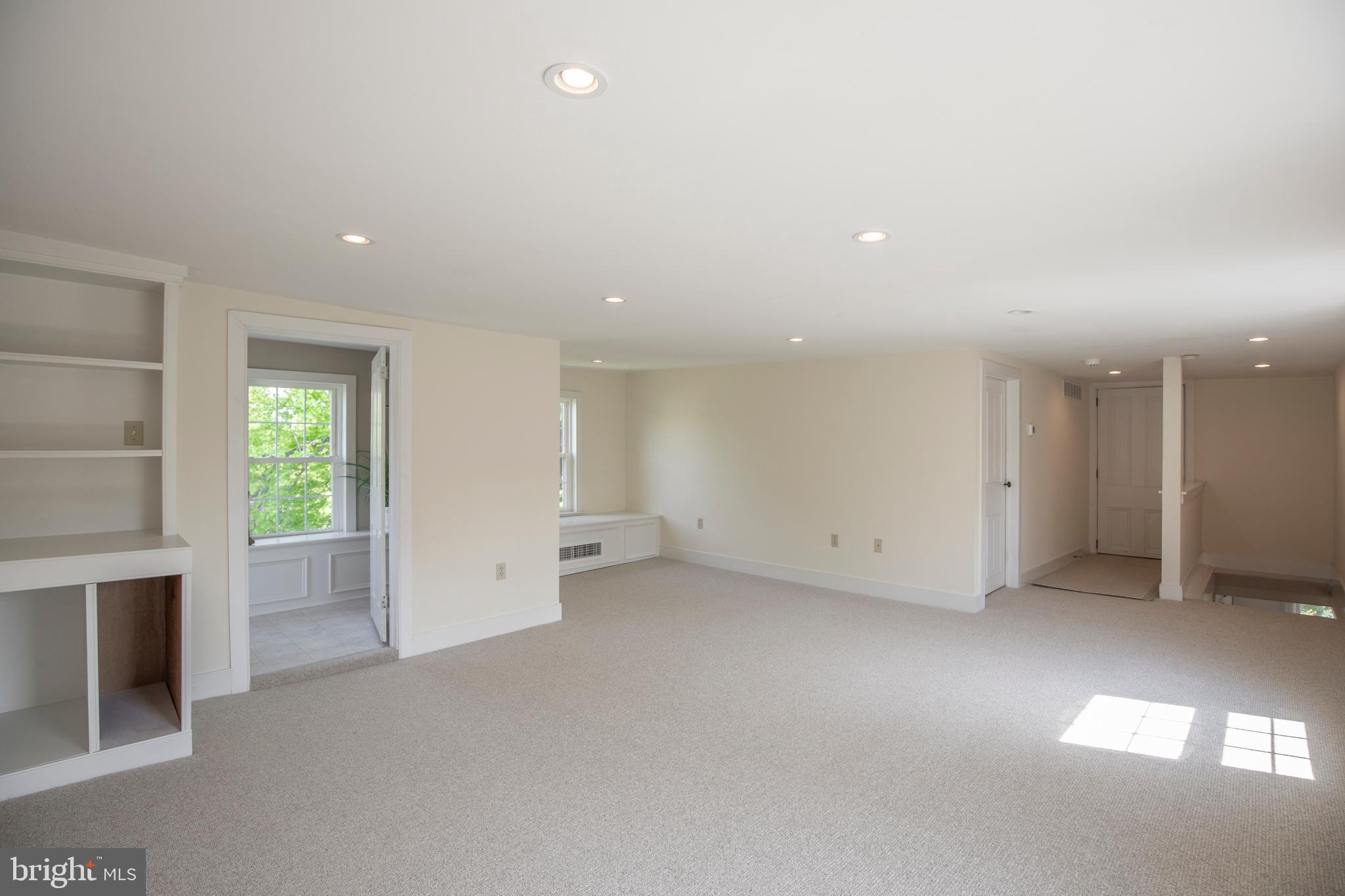 DOYLESTOWN BORO - Residential