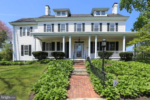 336 LINDEN AVE DOYLESTOWN PA 18901