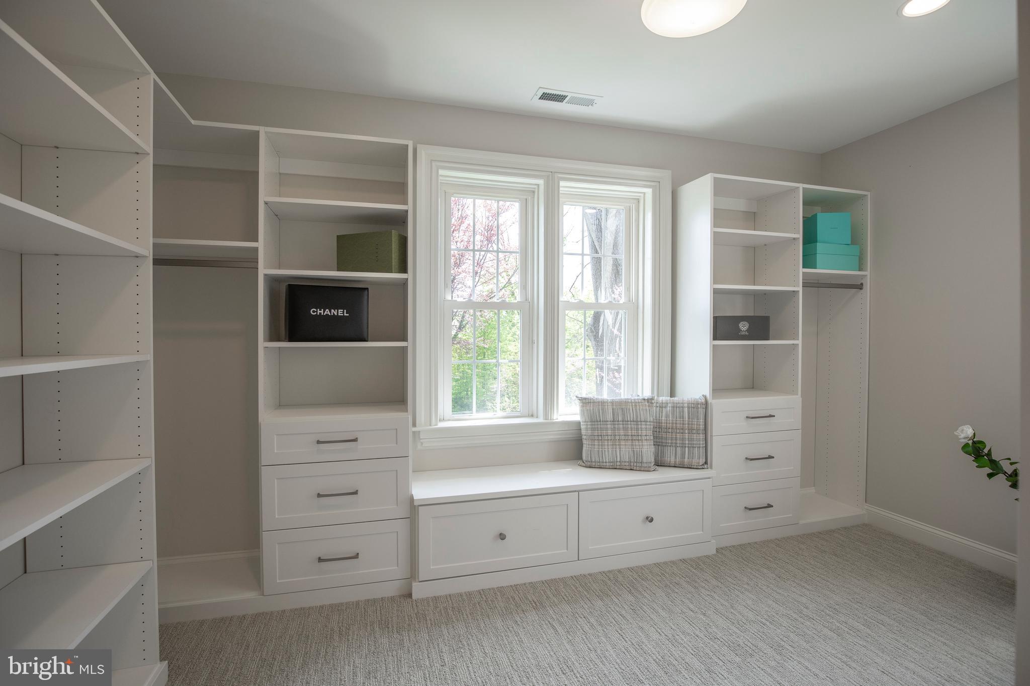 DOYLESTOWN BORO - Residential