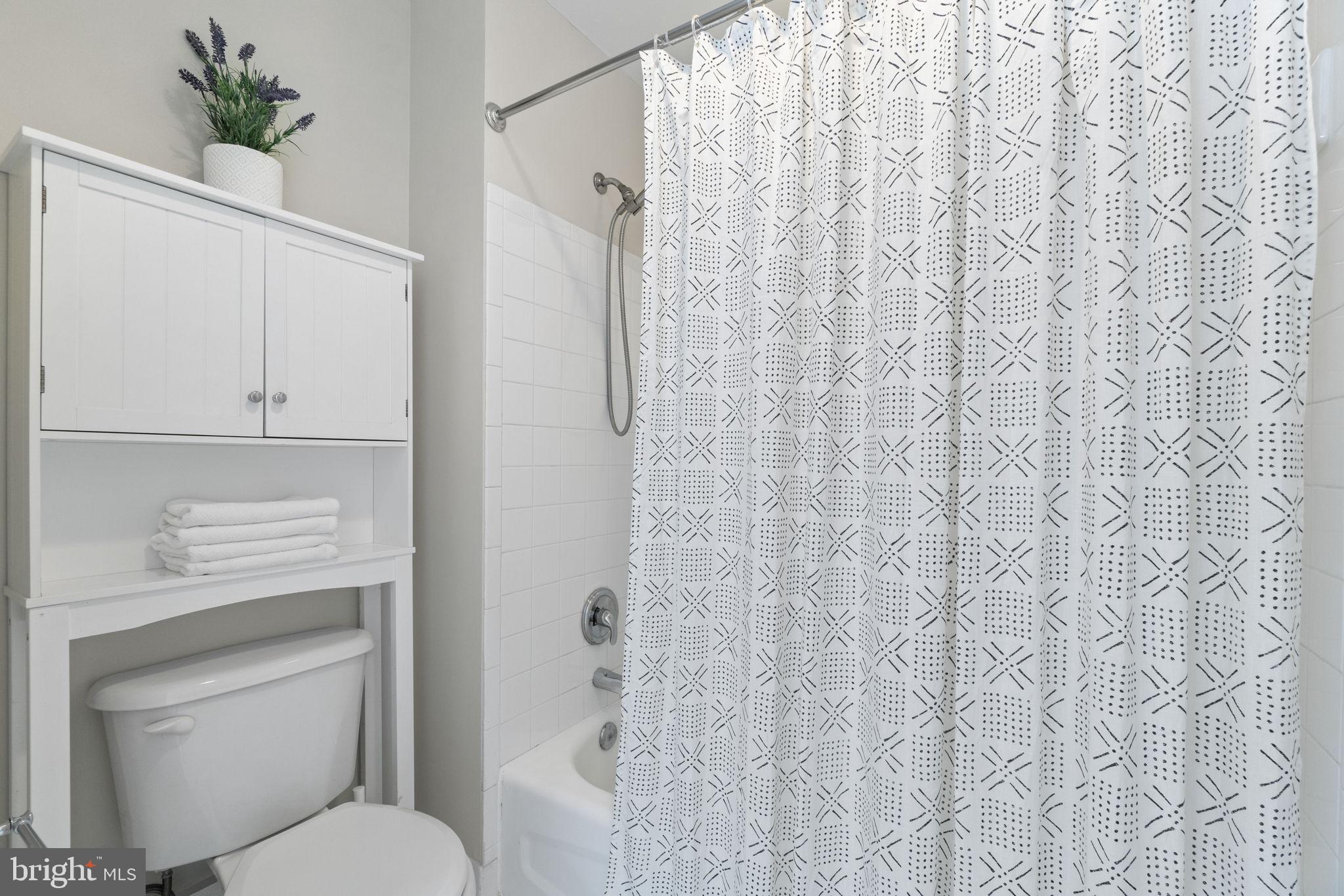 LAKELANDS GREAT SENECA - Residential