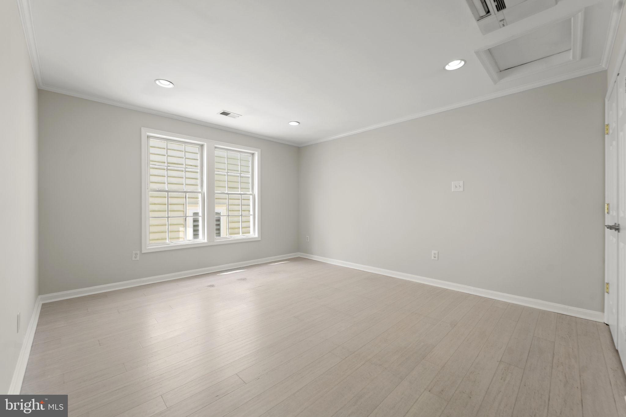 LAKELANDS GREAT SENECA - Residential