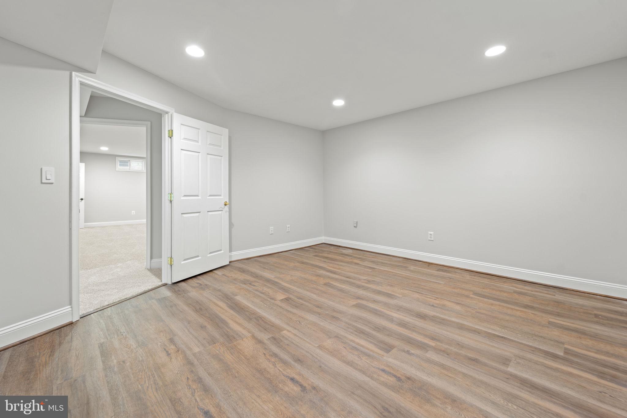 LAKELANDS GREAT SENECA - Residential