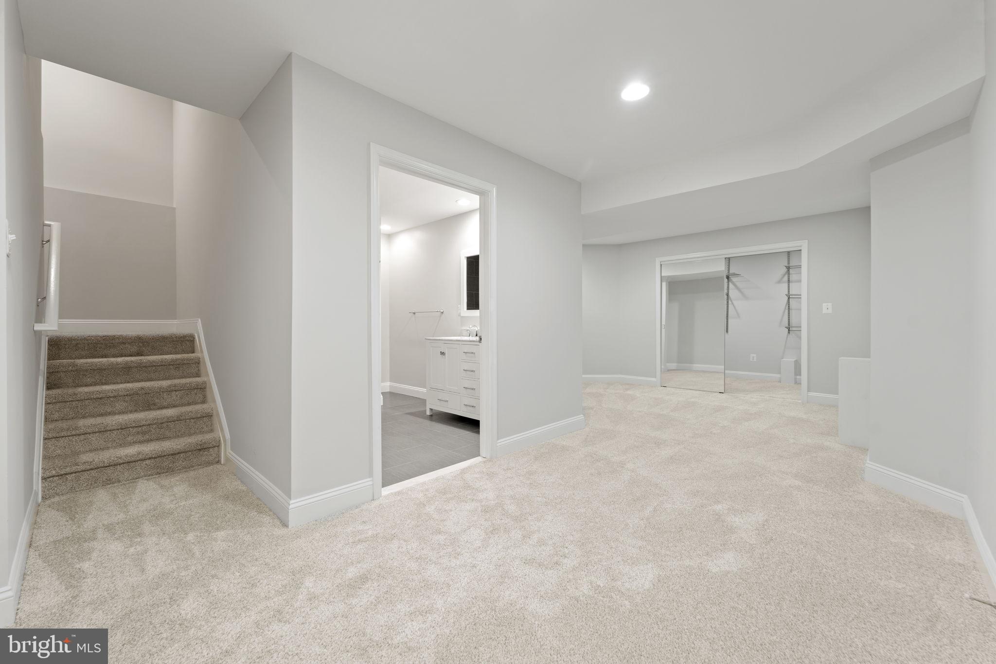 LAKELANDS GREAT SENECA - Residential