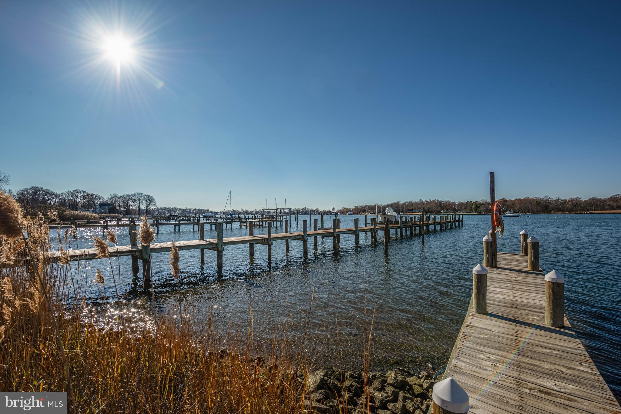 ARUNDEL ON THE BAY - Residential